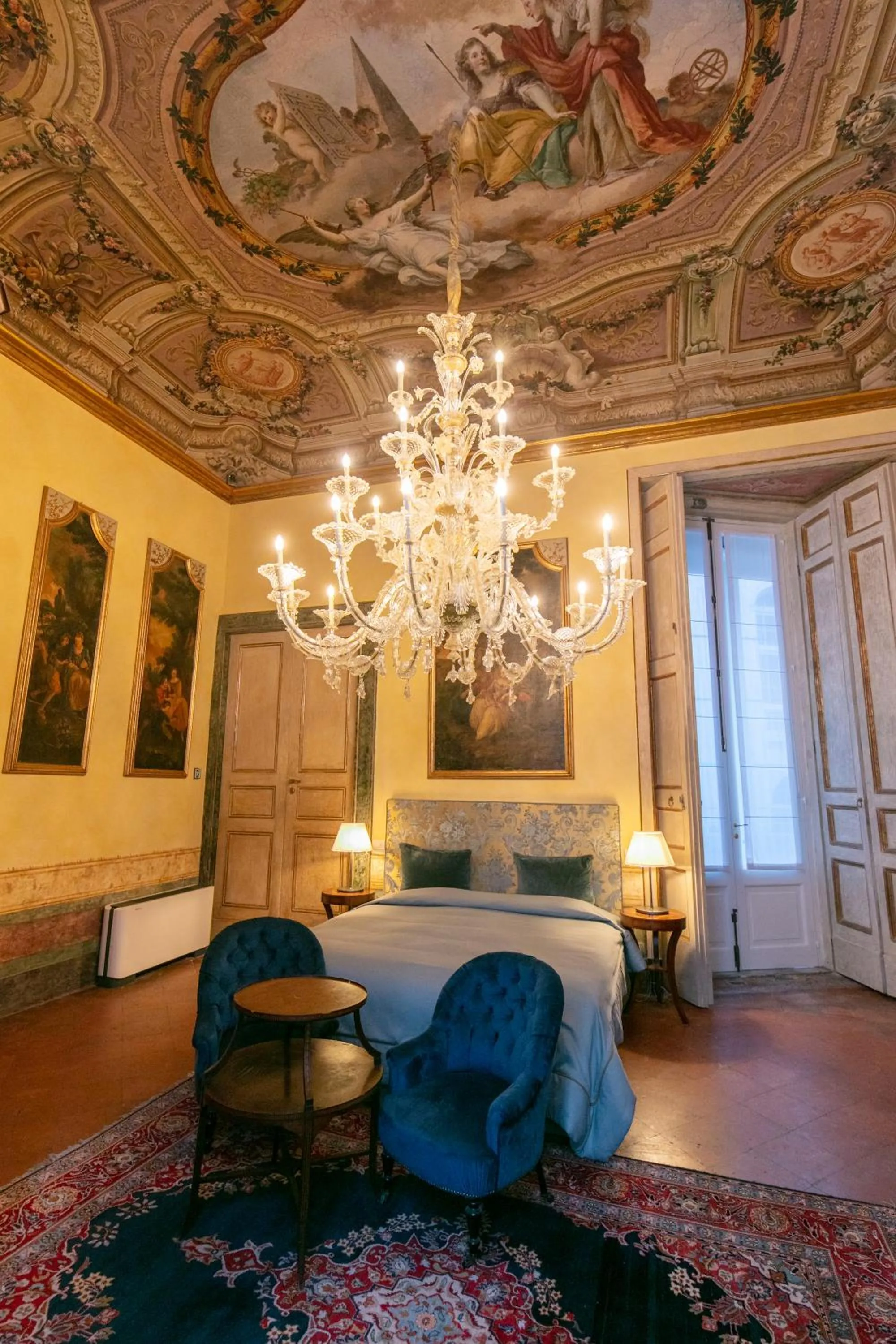 Bed in Palazzo Doria Napoli