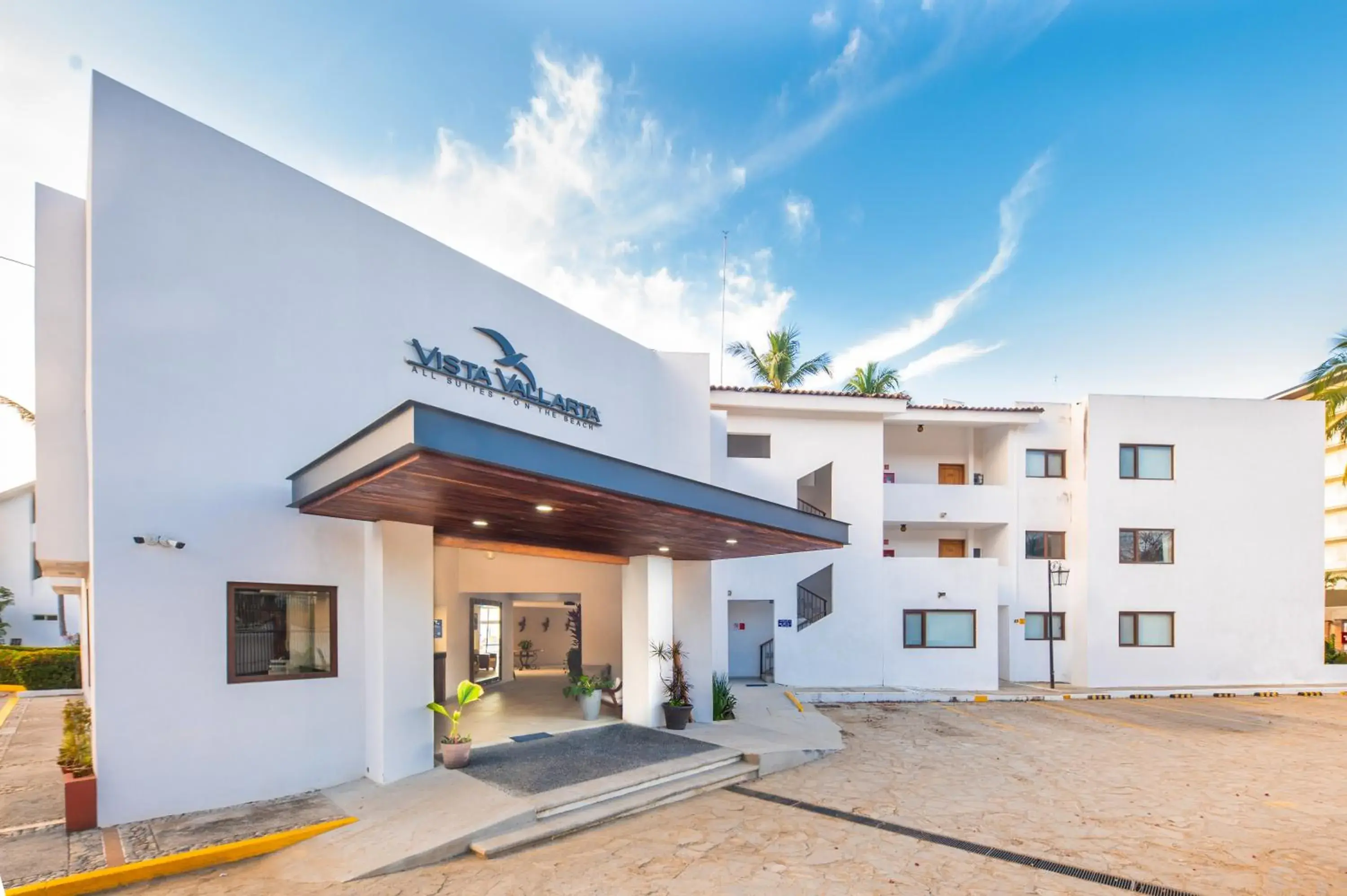 Facade/entrance in Vista Vallarta All Suites On The Beach Facade/entrance in Vista Vallarta All Suites On The Beach