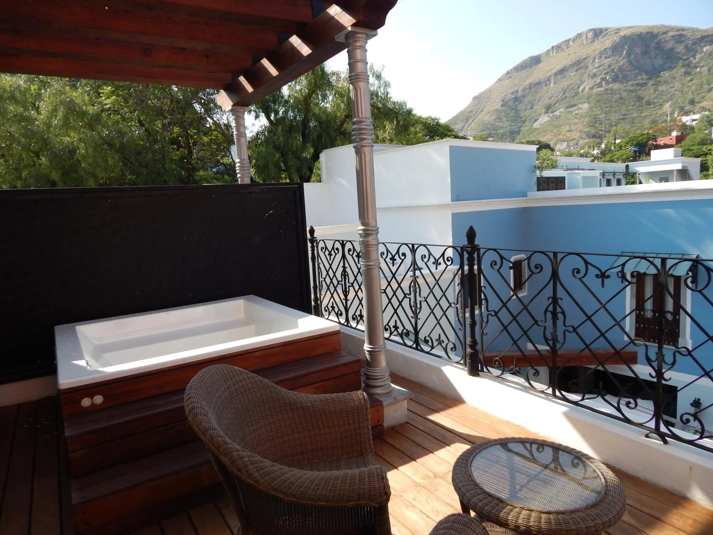 Day in Villa Maria Cristina Hotel