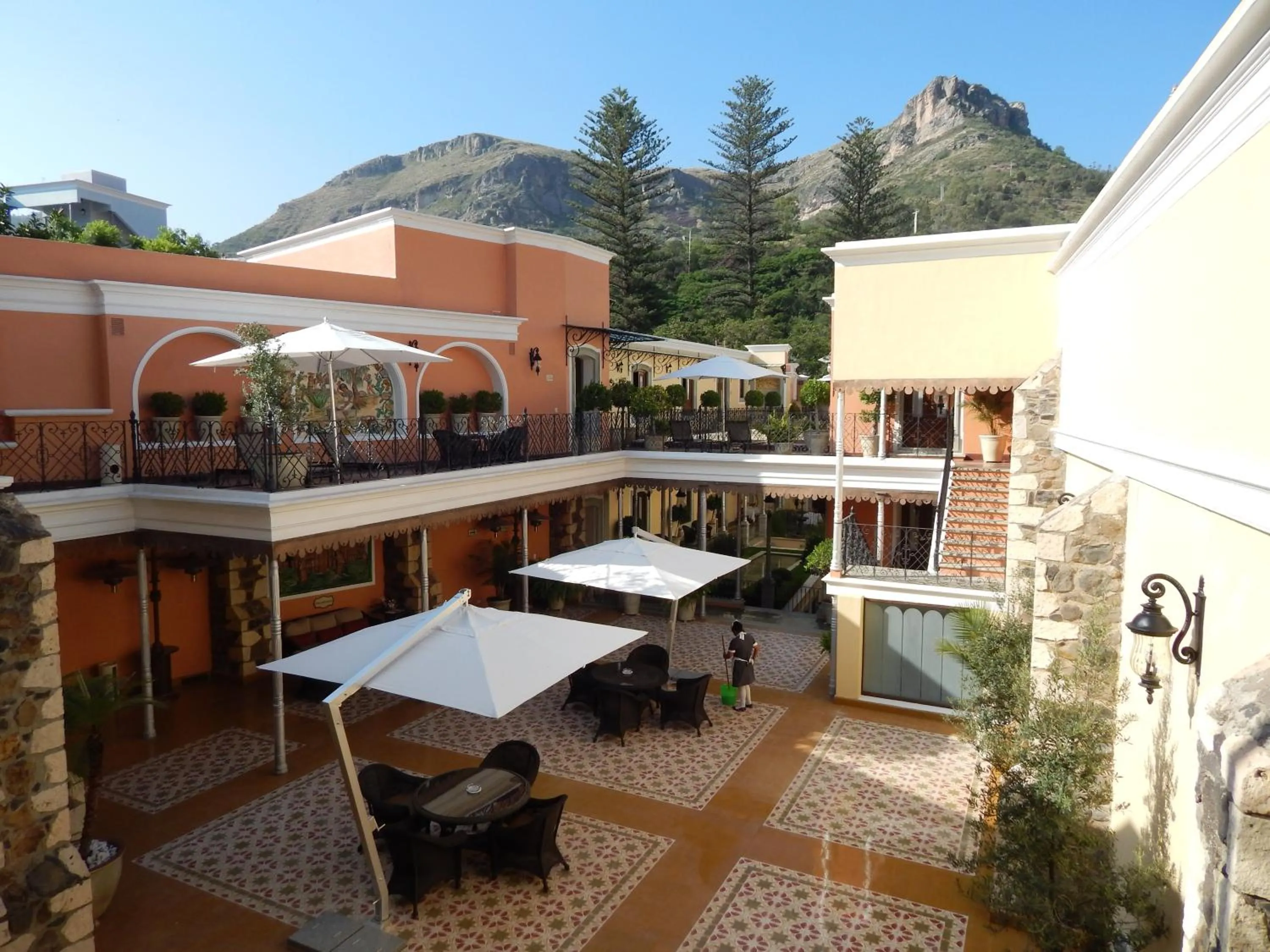 Patio in Villa Maria Cristina Hotel