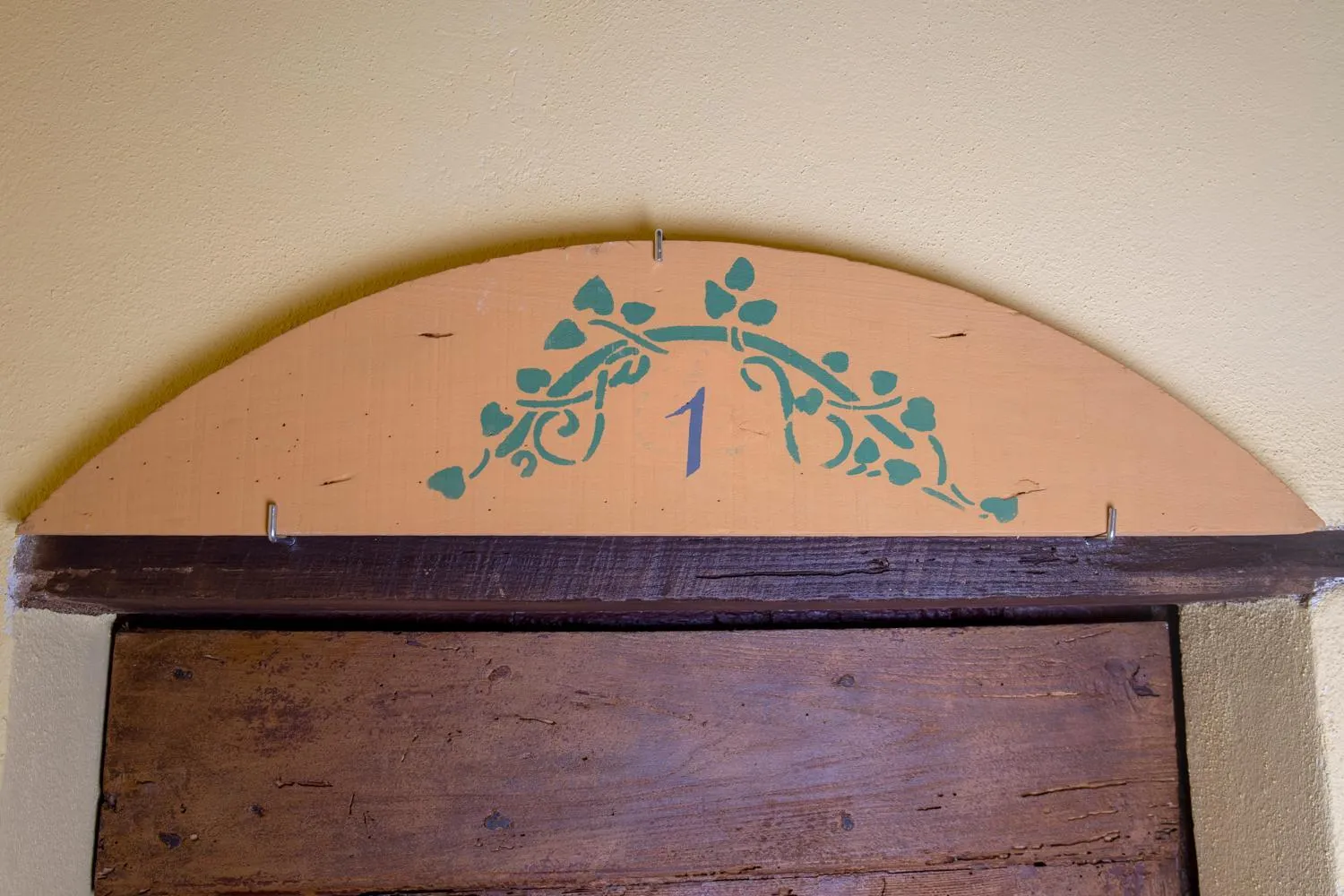 Logo/Certificate/Sign in In Collegiata