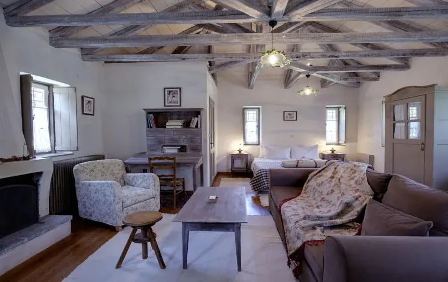 Standard Double Room in Avragonio Standard Double Room in Avragonio