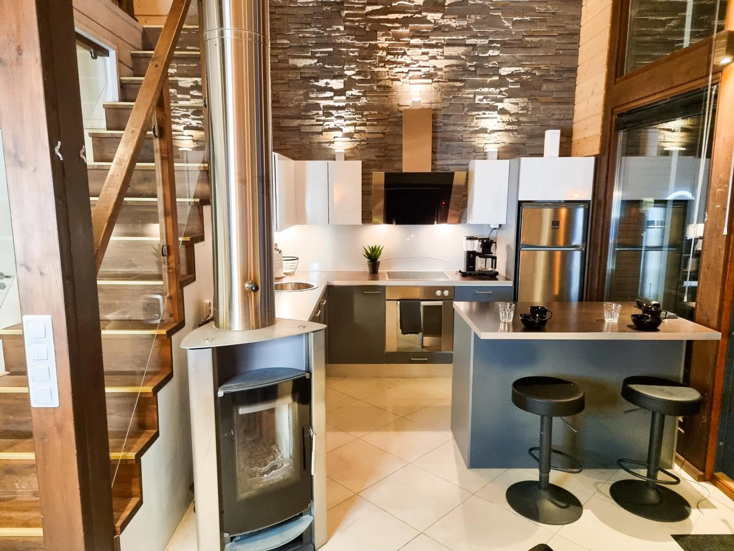 Kitchen or kitchenette in Villa Halla - 8 henkilölle, HimosYkkösen alue, 76m²+36m²