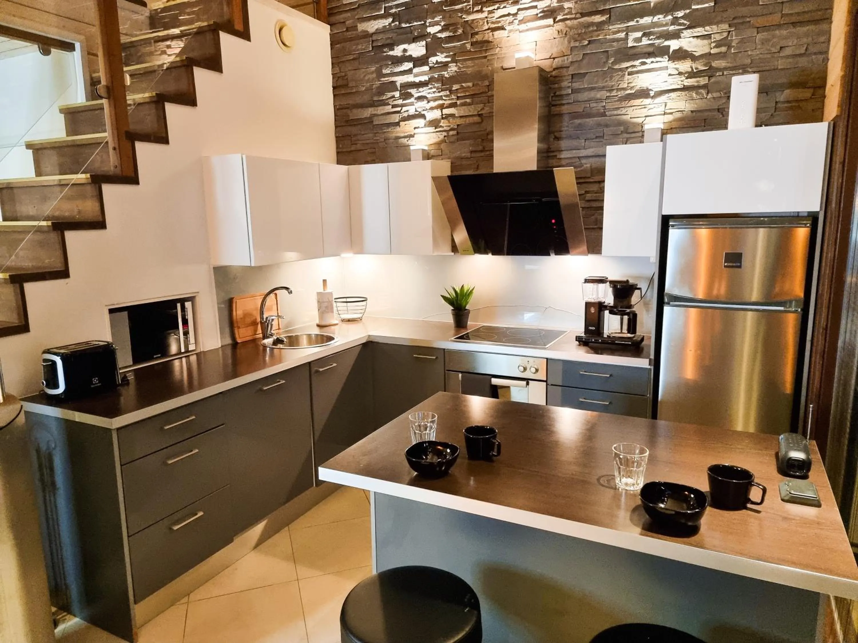Kitchen or kitchenette in Villa Halla - 8 henkilölle, HimosYkkösen alue, 76m²+36m²
