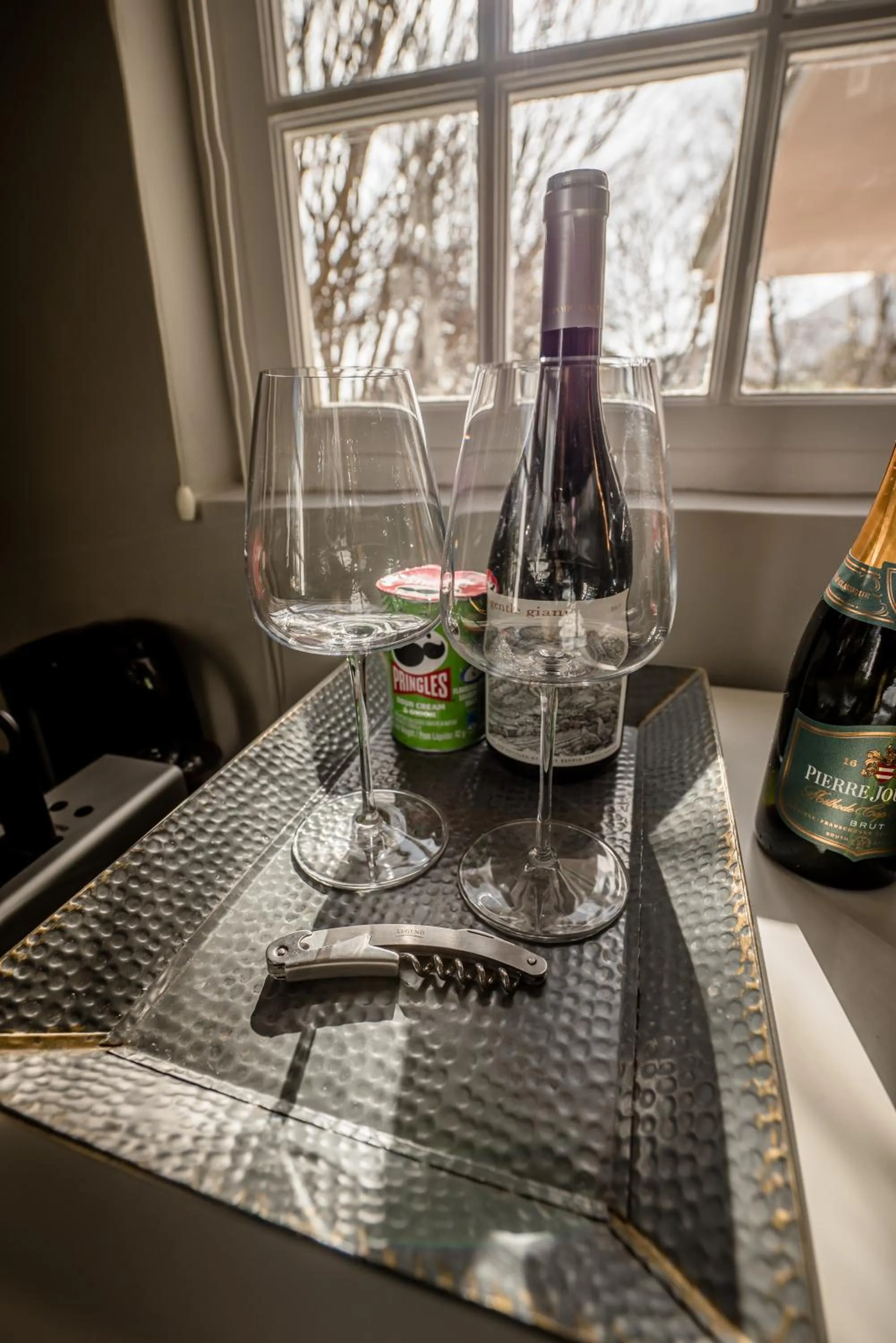 Food and drinks in Corner House Residence