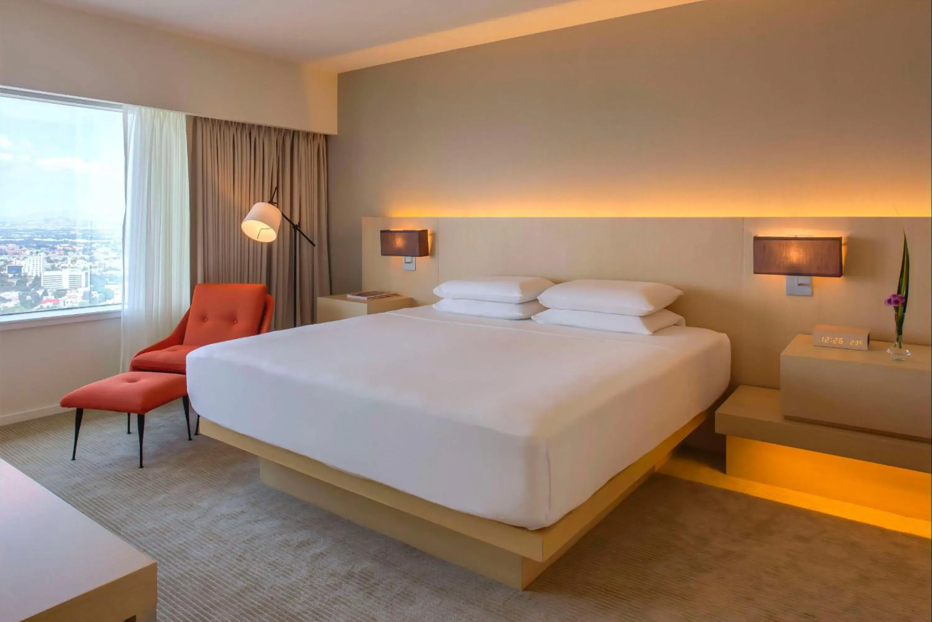 Photo of the whole room, Bed in Hyatt Regency Mexico City Photo of the whole room, Bed in Hyatt Regency Mexico City