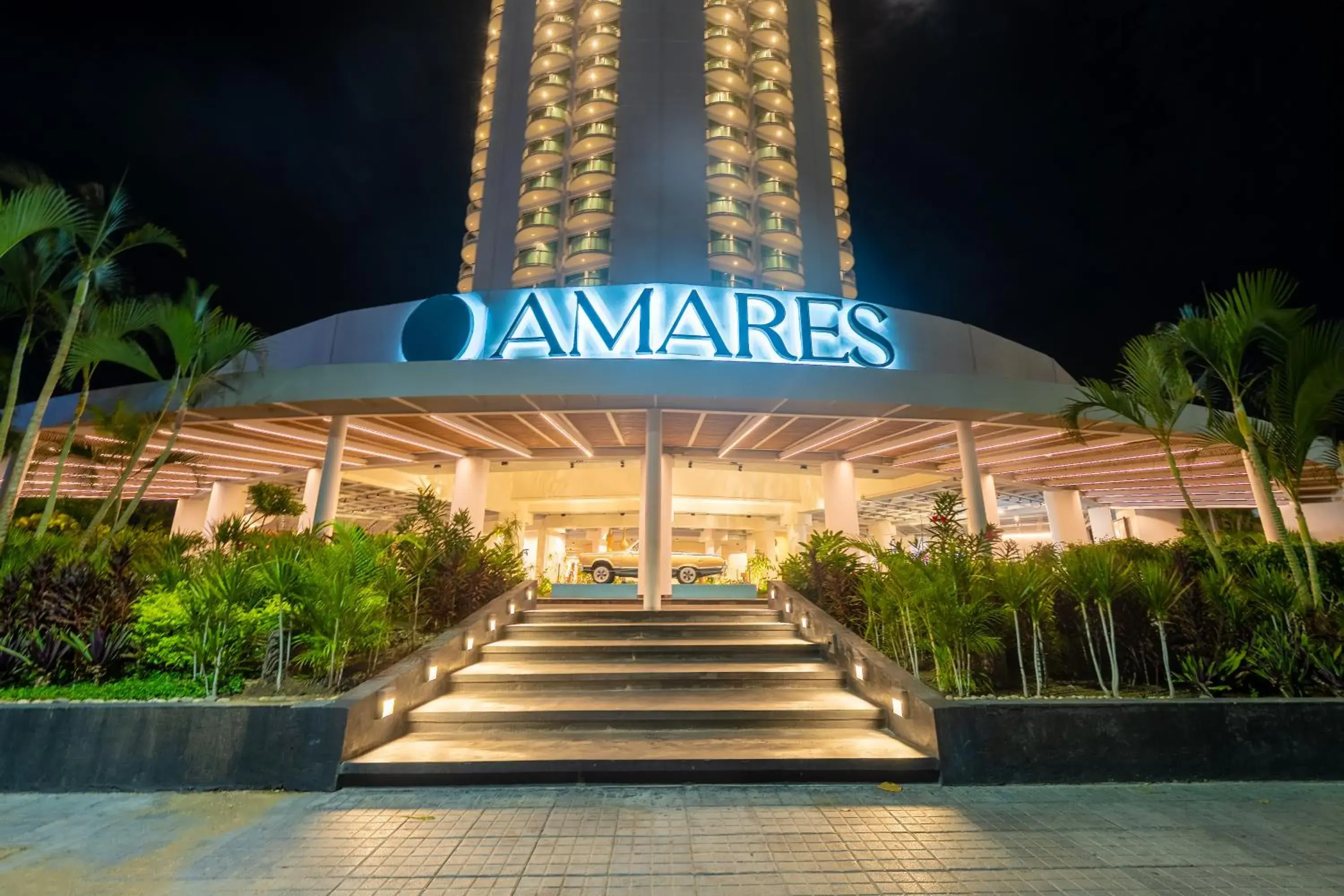 Facade/entrance in Hotel Amares Acapulco Facade/entrance in Hotel Amares Acapulco
