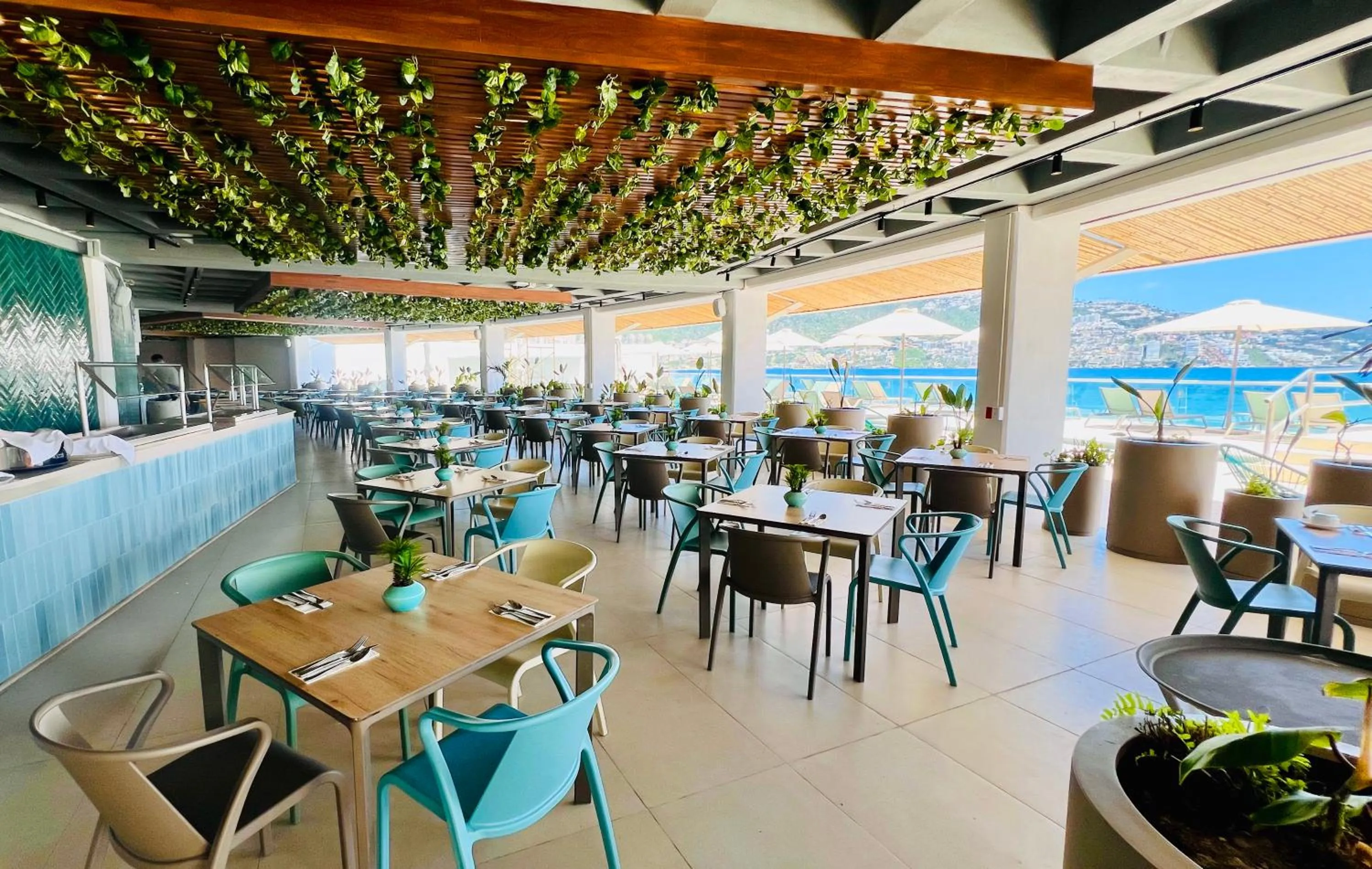 Restaurant/places to eat in Hotel Amares Acapulco