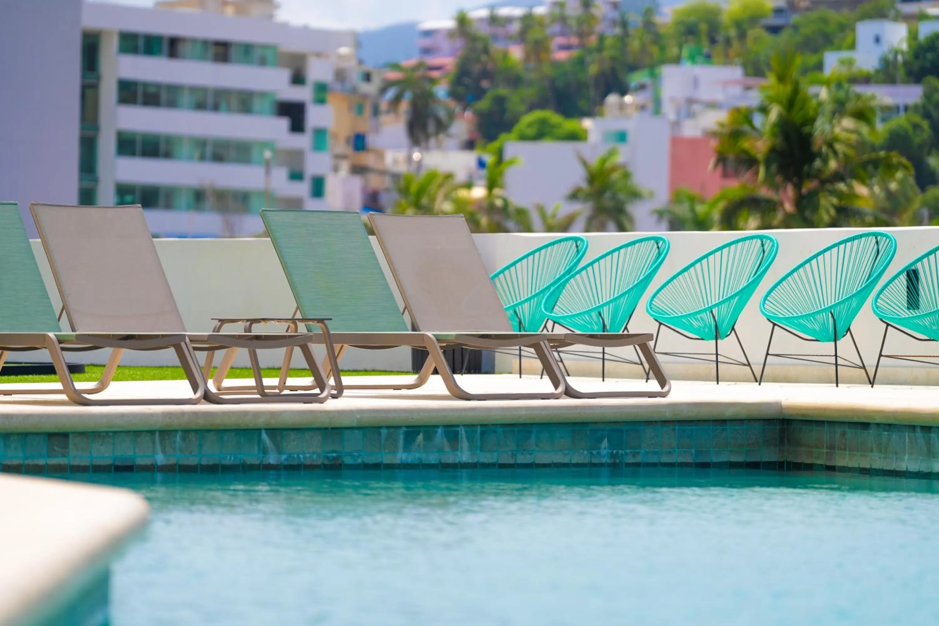 Day in Hotel Amares Acapulco