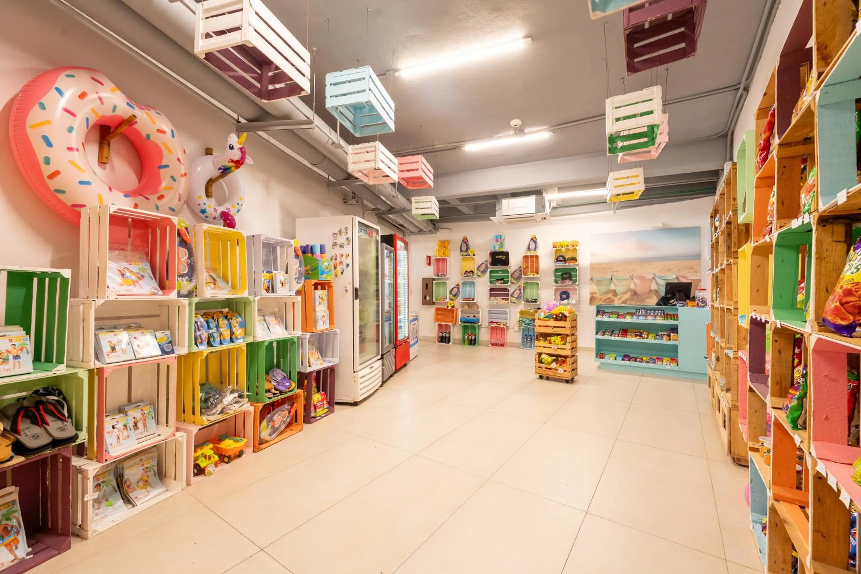 On-site shops in Hotel Amares Acapulco