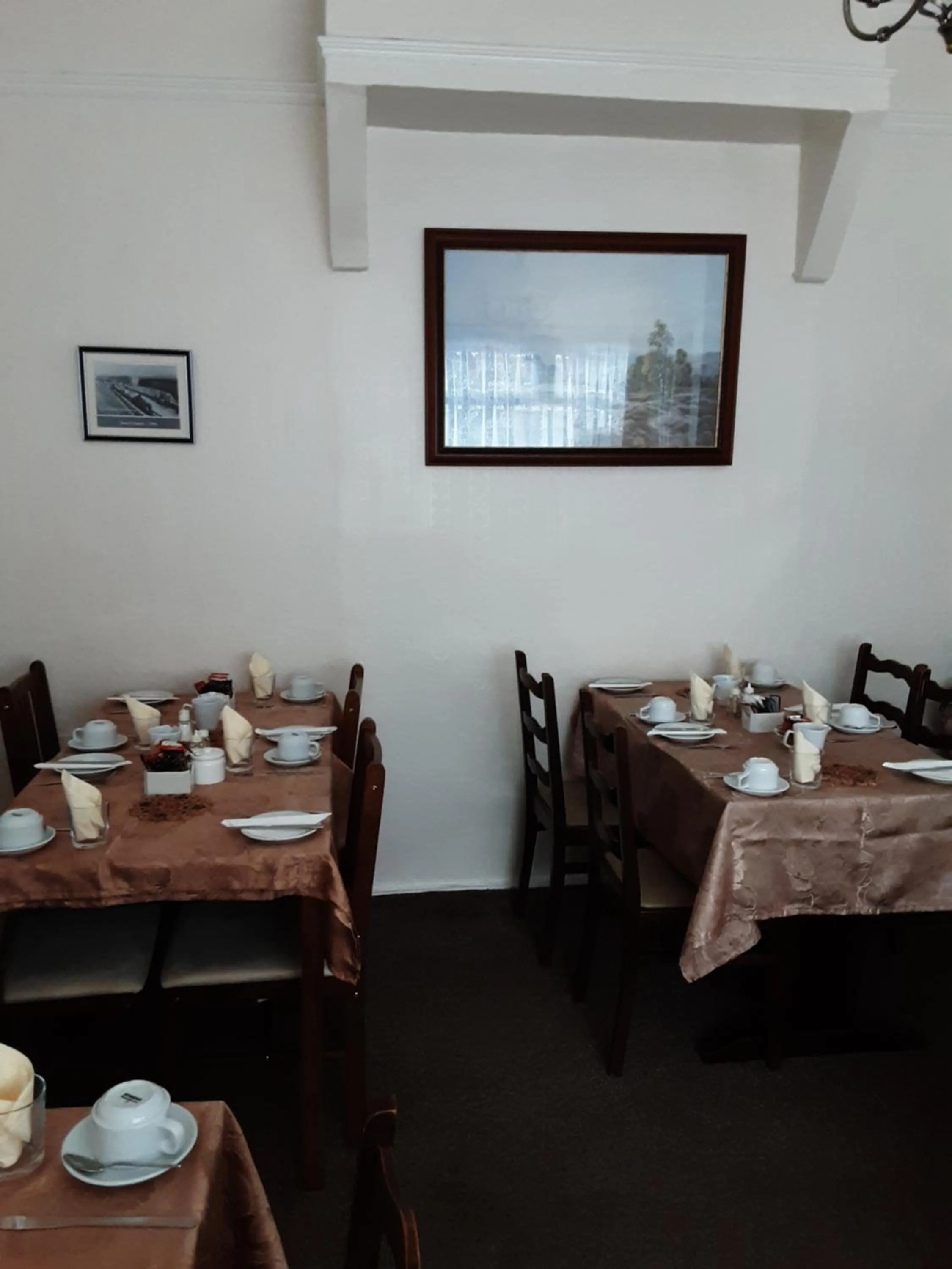 Chantry Villa Hotel