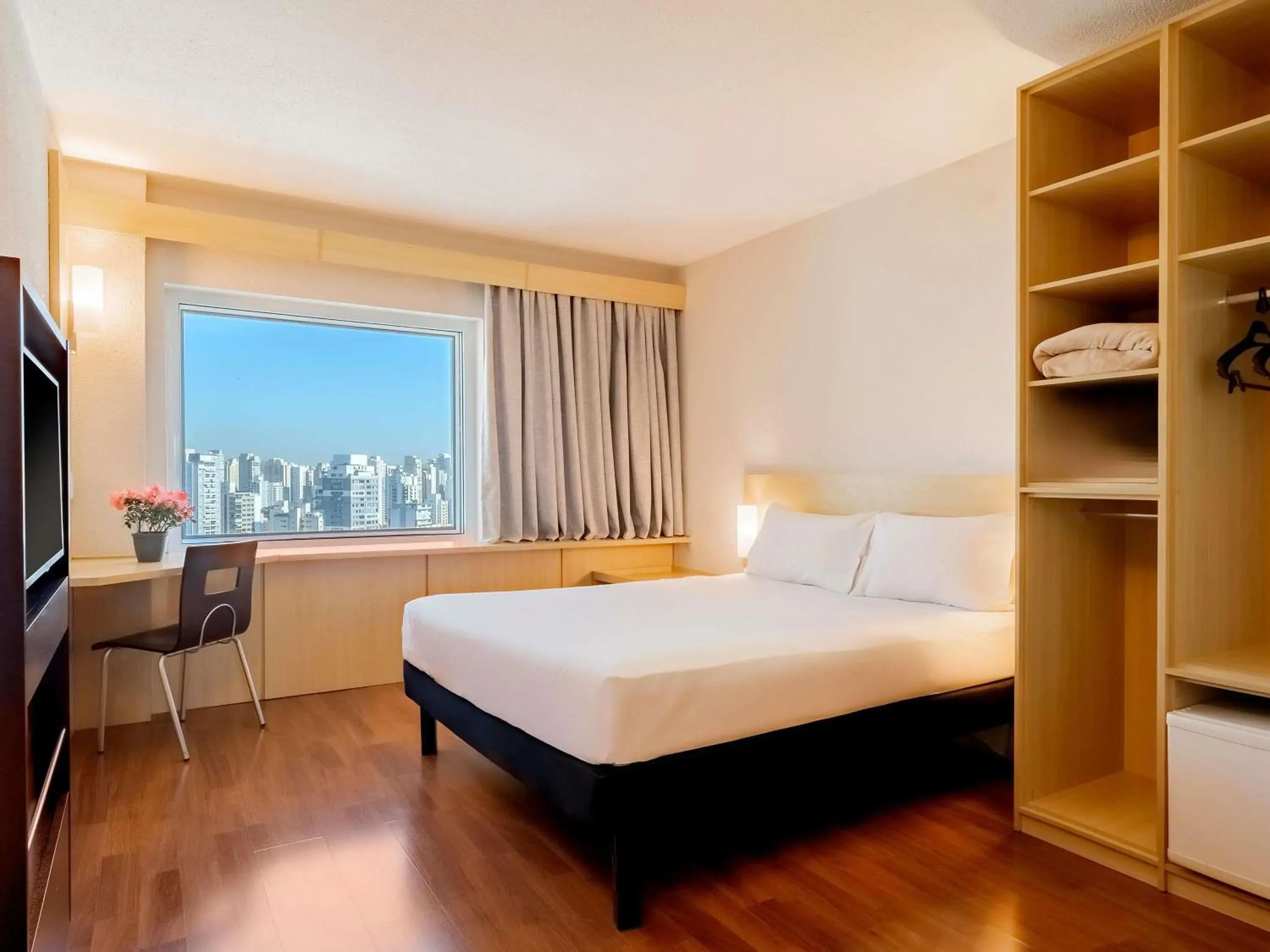 Bedroom, Bed in ibis Sao Paulo Congonhas Bedroom, Bed in ibis Sao Paulo Congonhas