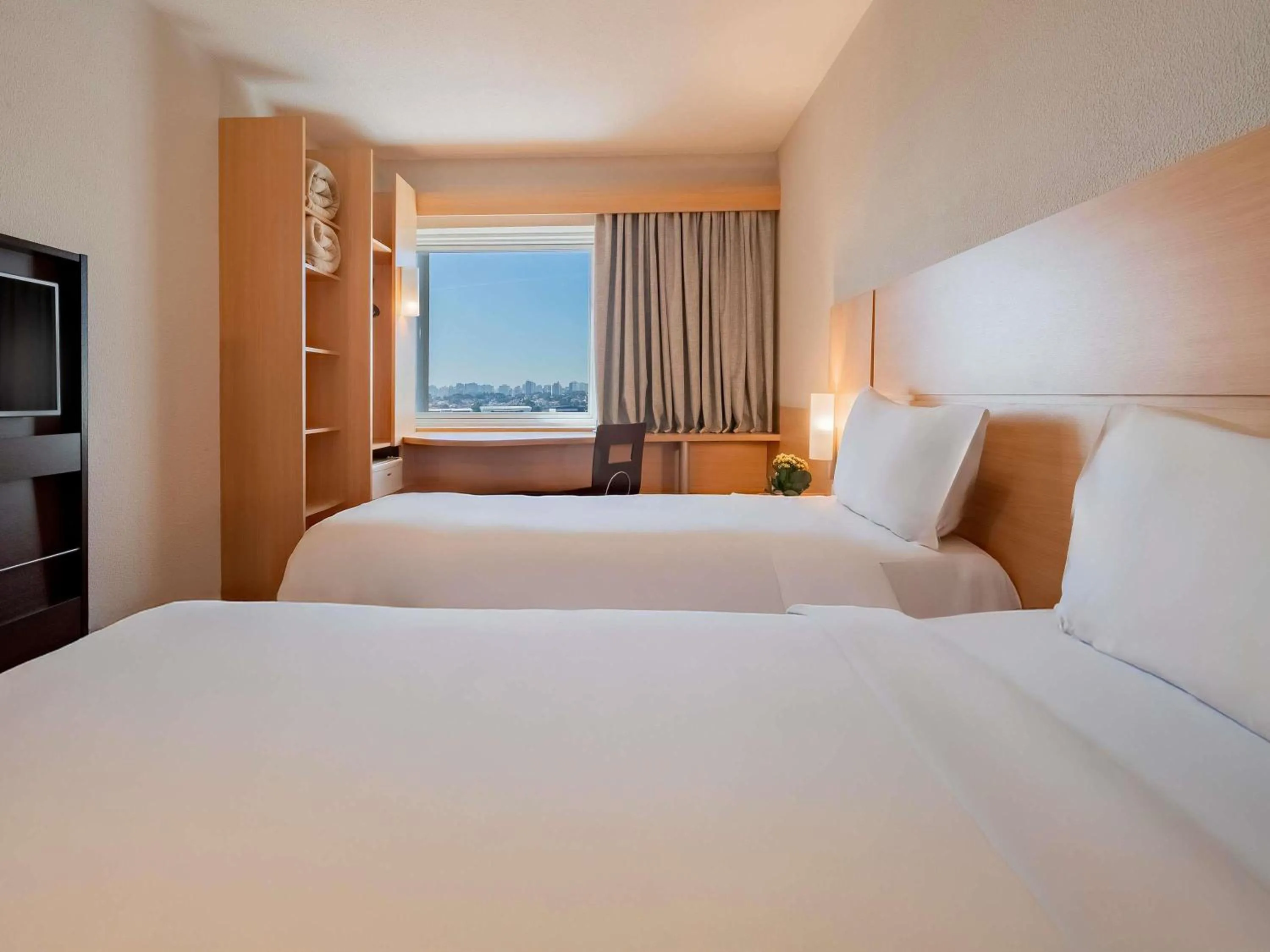 Bedroom, Bed in ibis Sao Paulo Congonhas