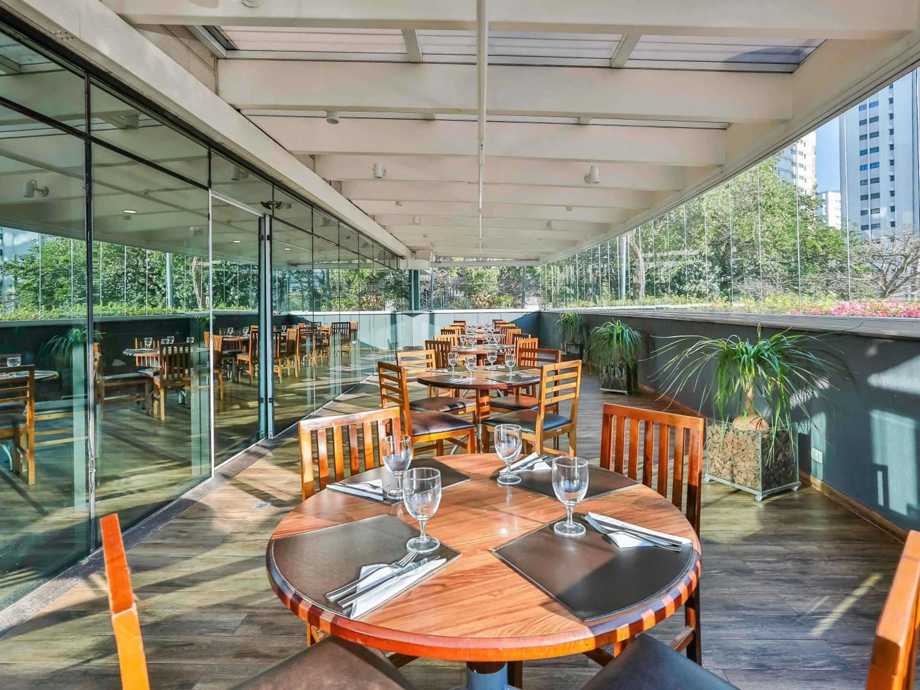 Restaurant/places to eat in ibis Sao Paulo Congonhas