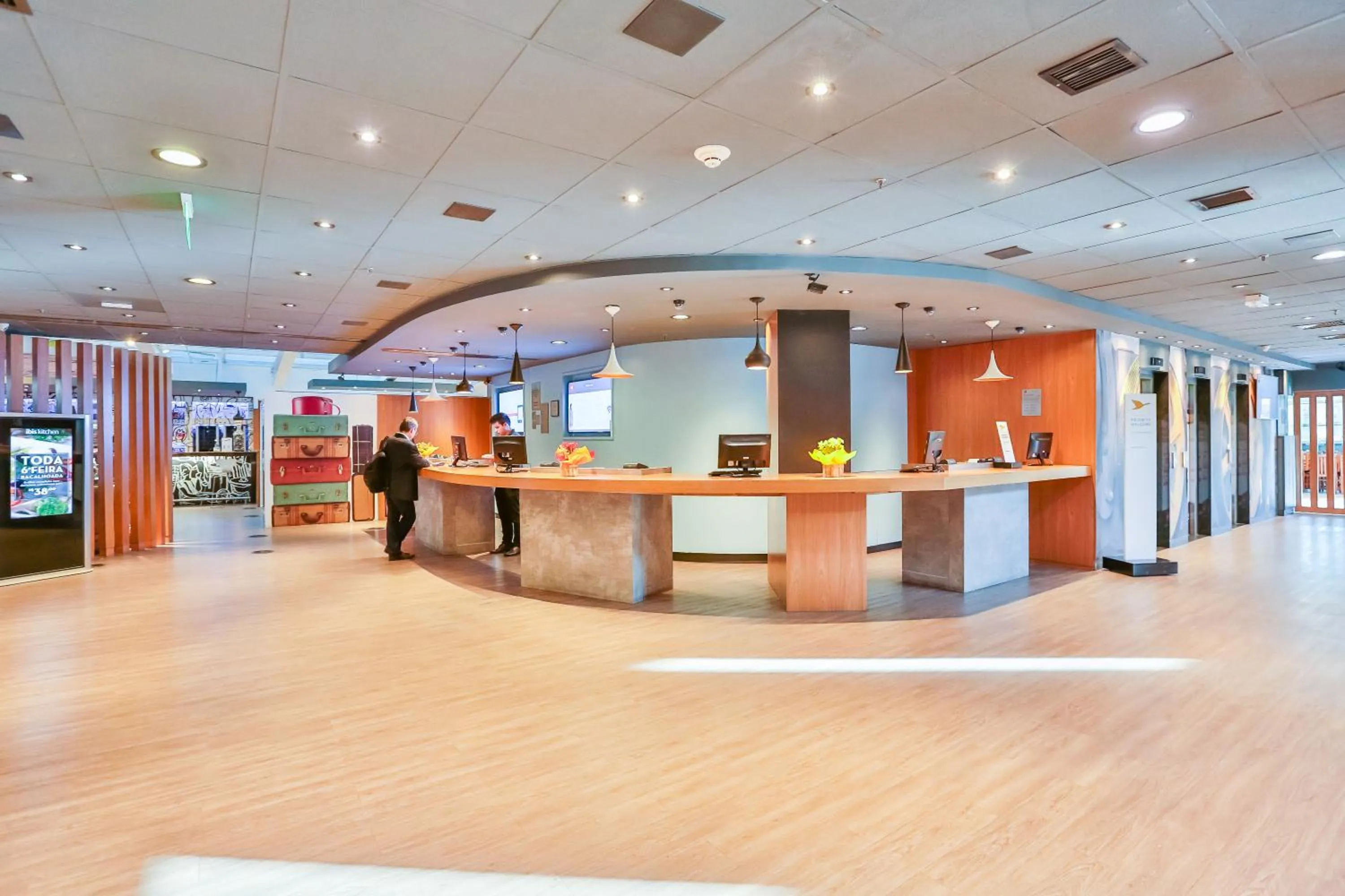 Lobby or reception in ibis Sao Paulo Congonhas