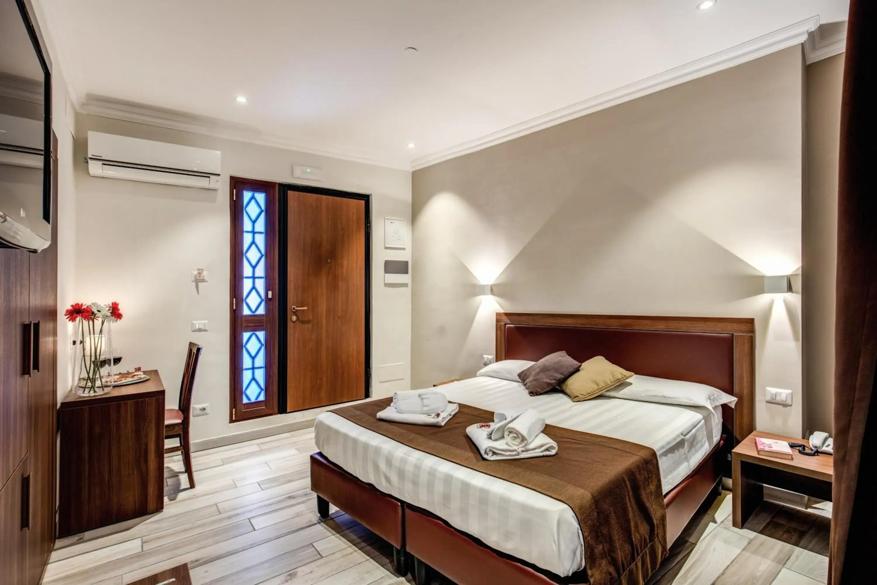 Photo of the whole room, Bed in House Garden Photo of the whole room, Bed in House Garden