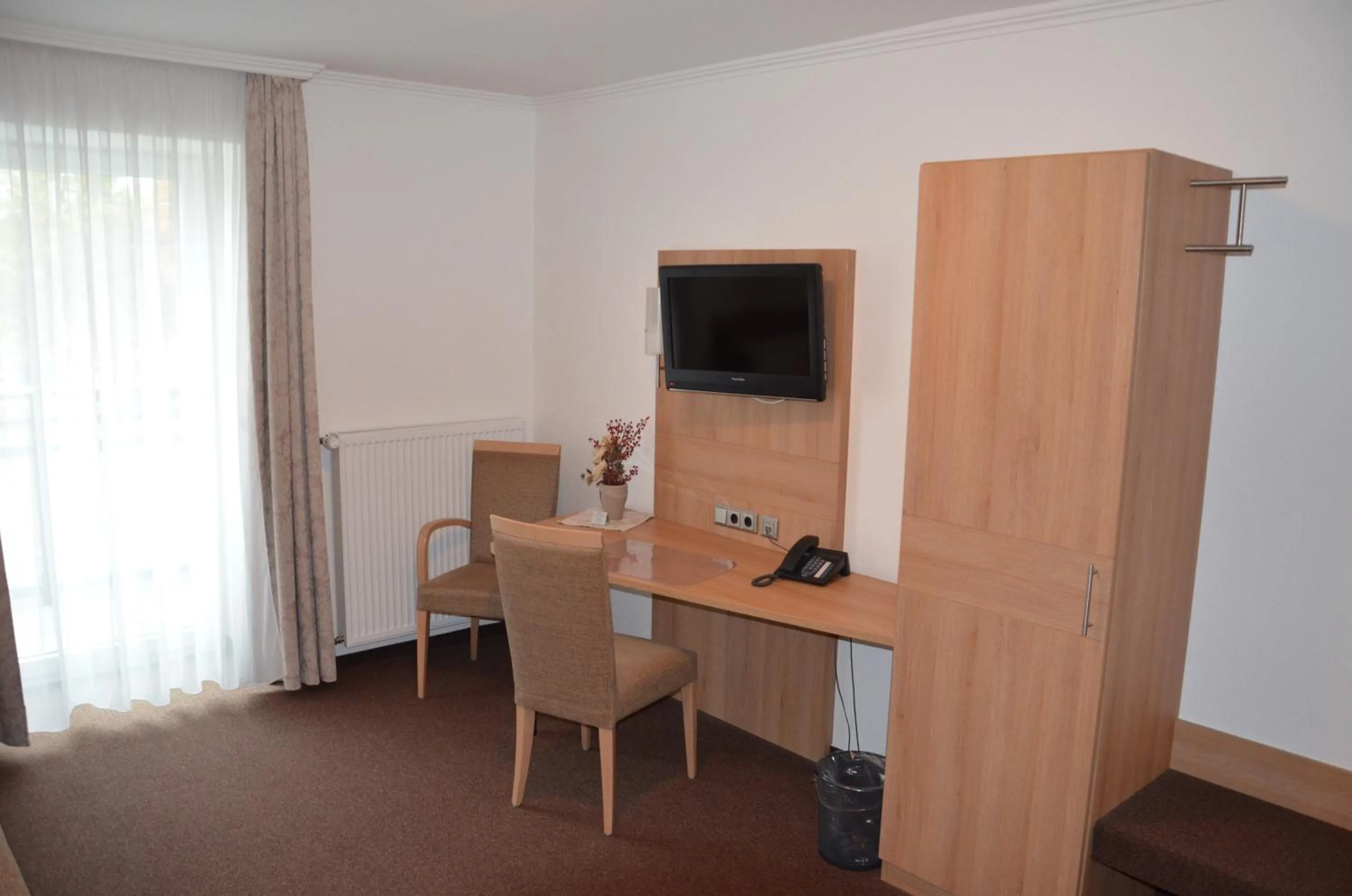 Seating area in Gasthof Grofe