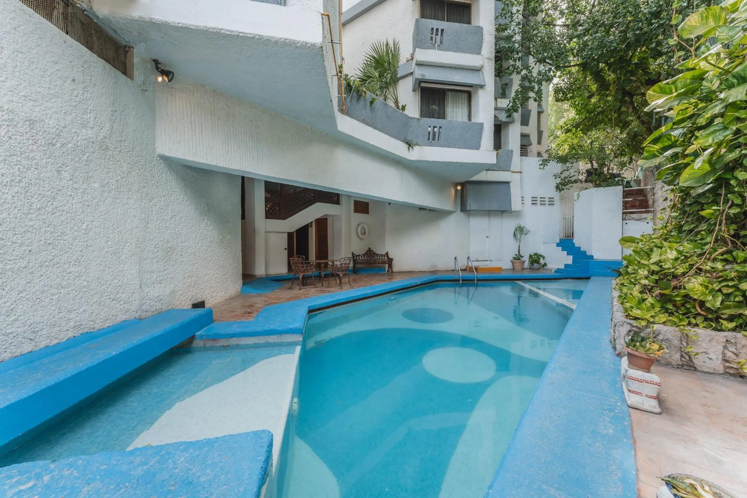 Swimming pool in Hotel Plaza Kokai Cancún