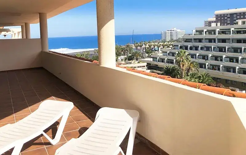 Superior Apartment in Apartamentos Bahia Playa Superior Apartment in Apartamentos Bahia Playa