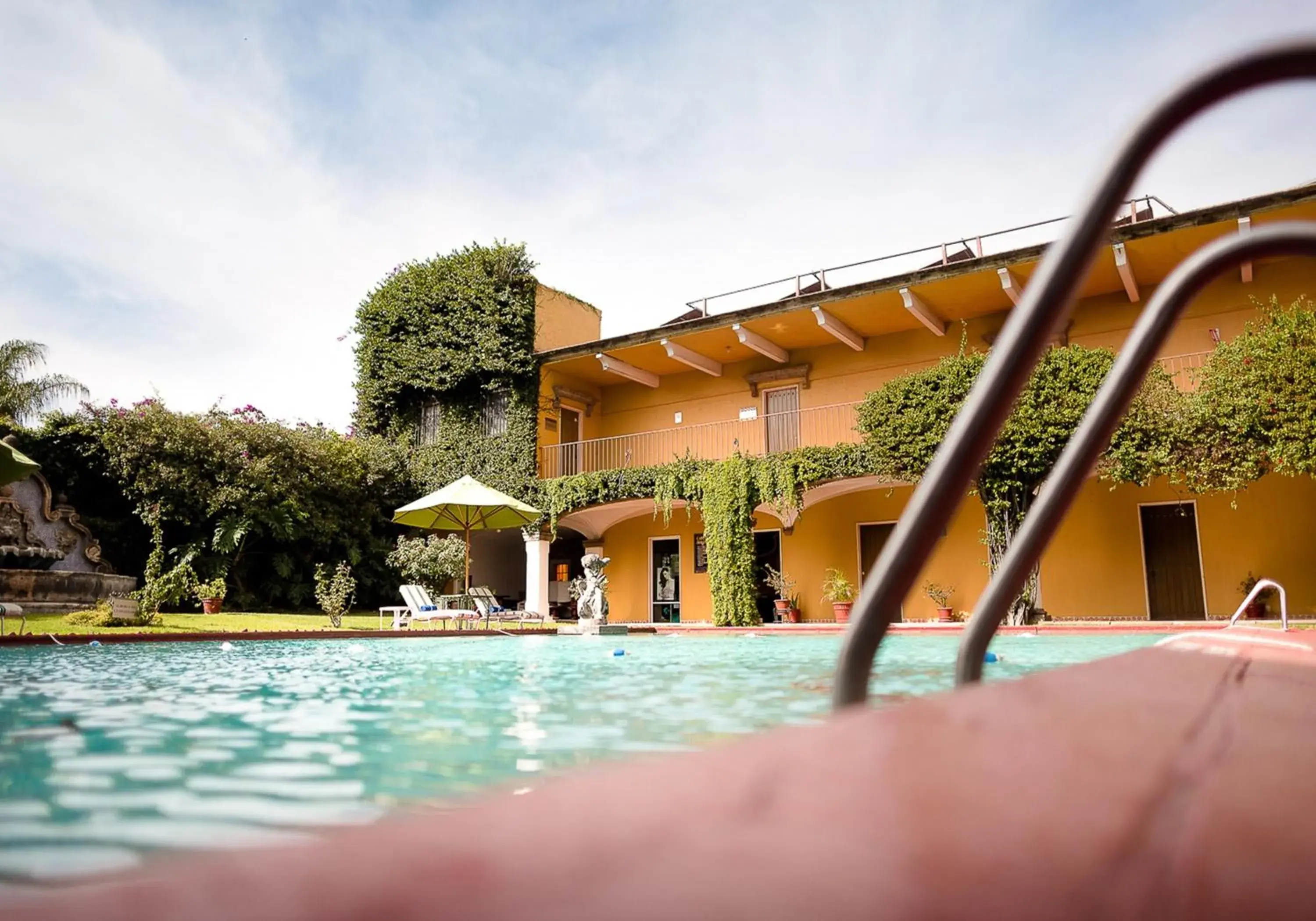 Swimming pool, Property Building in Mision Guadalajara