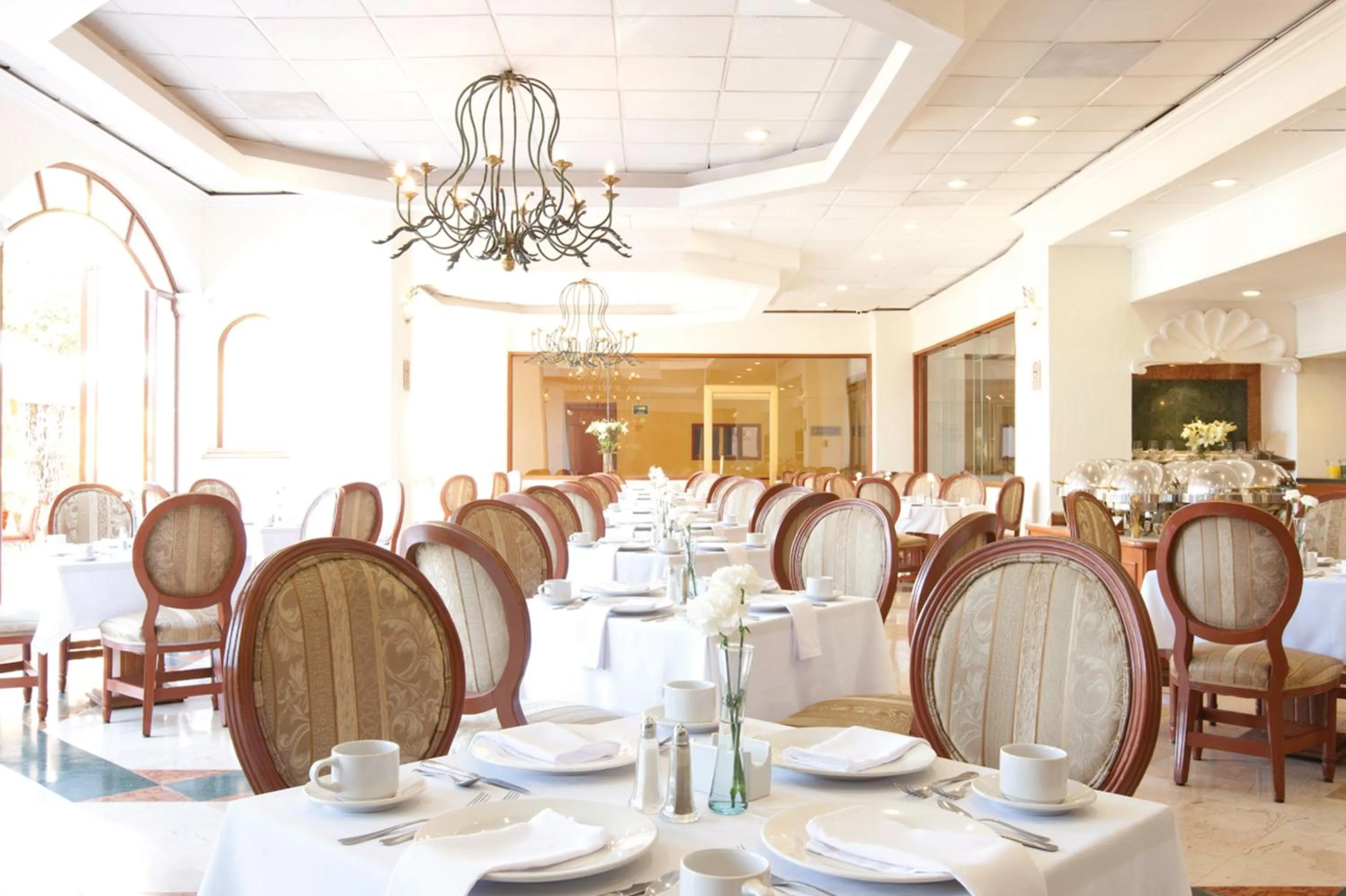 Restaurant/places to eat in Mision Guadalajara Centro Historico