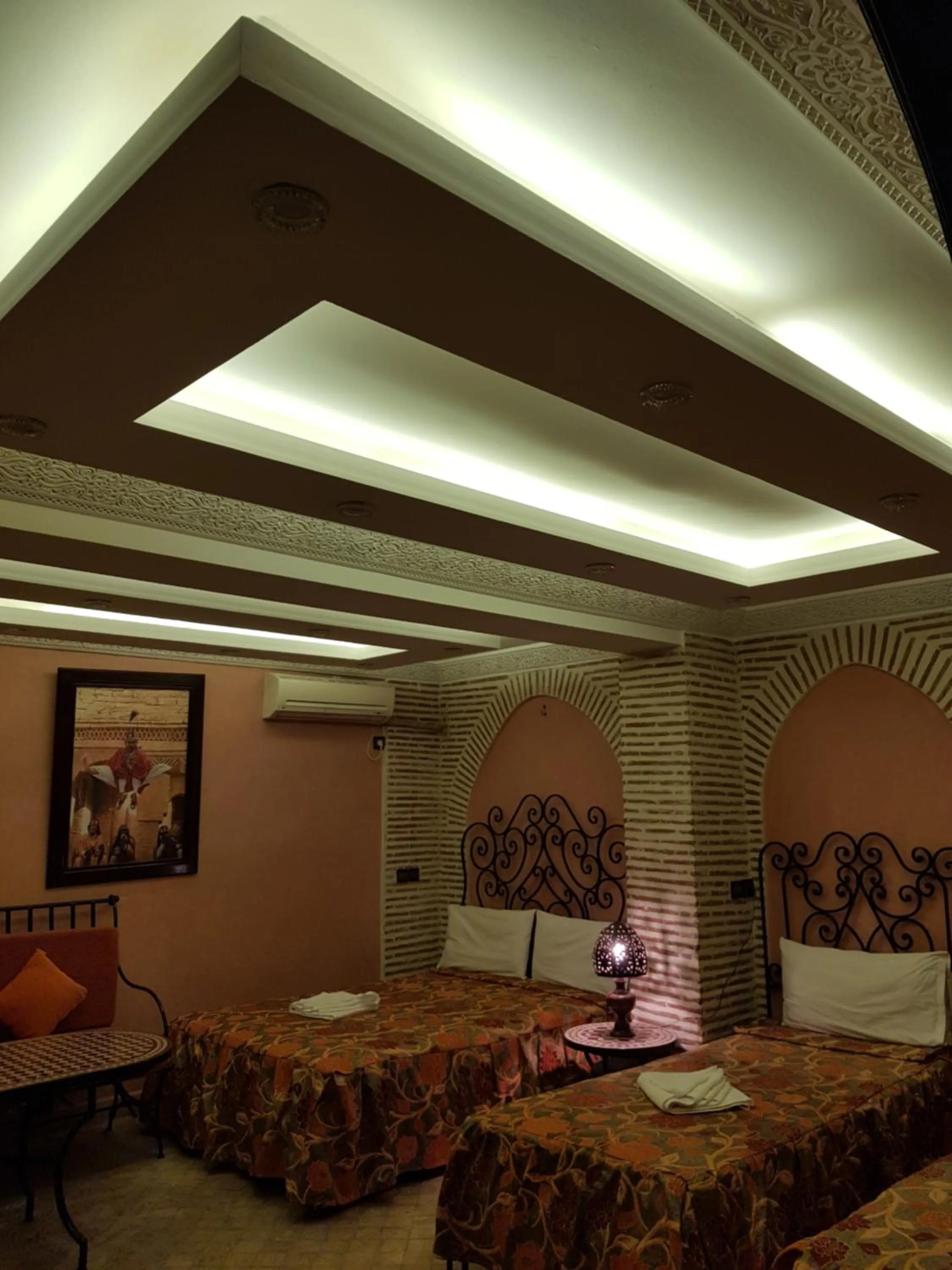 Bed in Hotel Salsabil