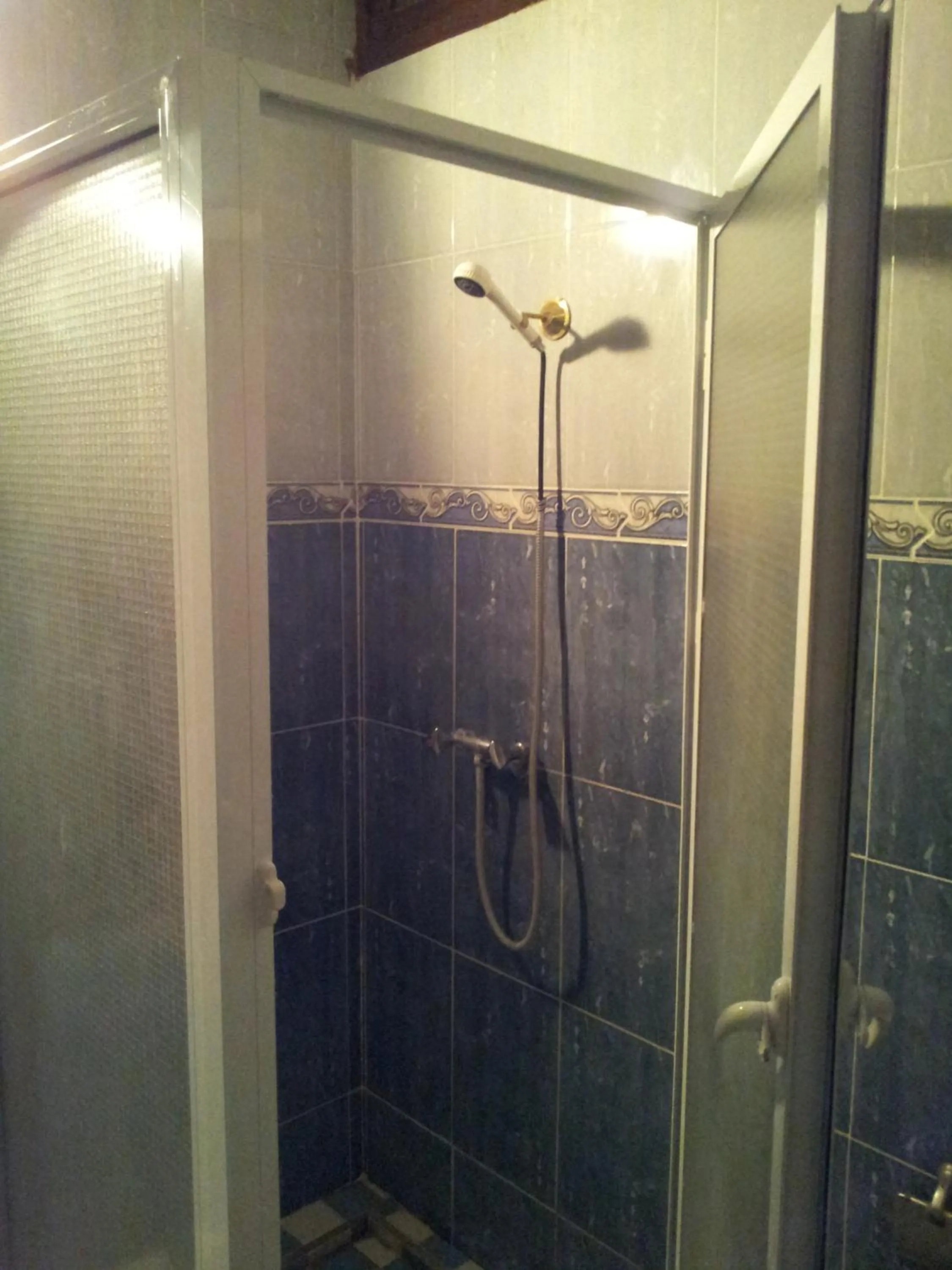 Bathroom in Hotel Salsabil