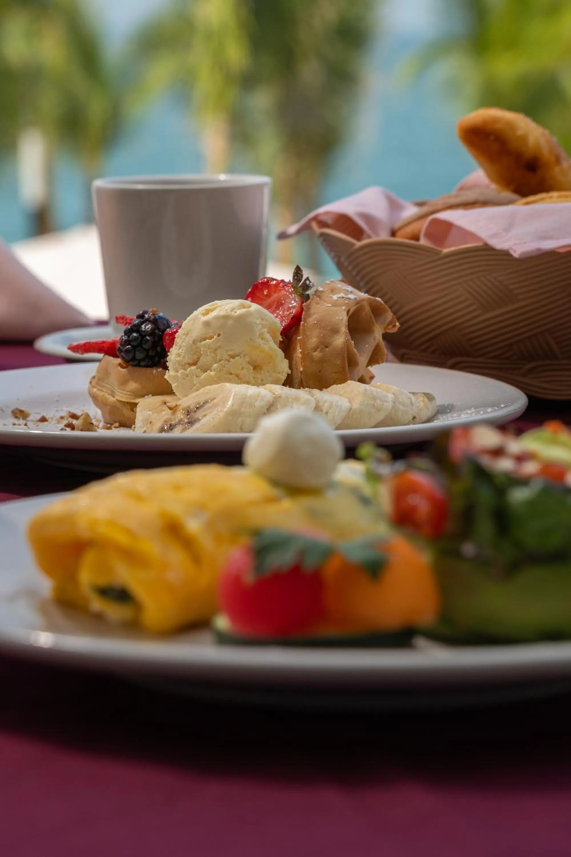 Buffet breakfast in Copacabana Beach Hotel Acapulco