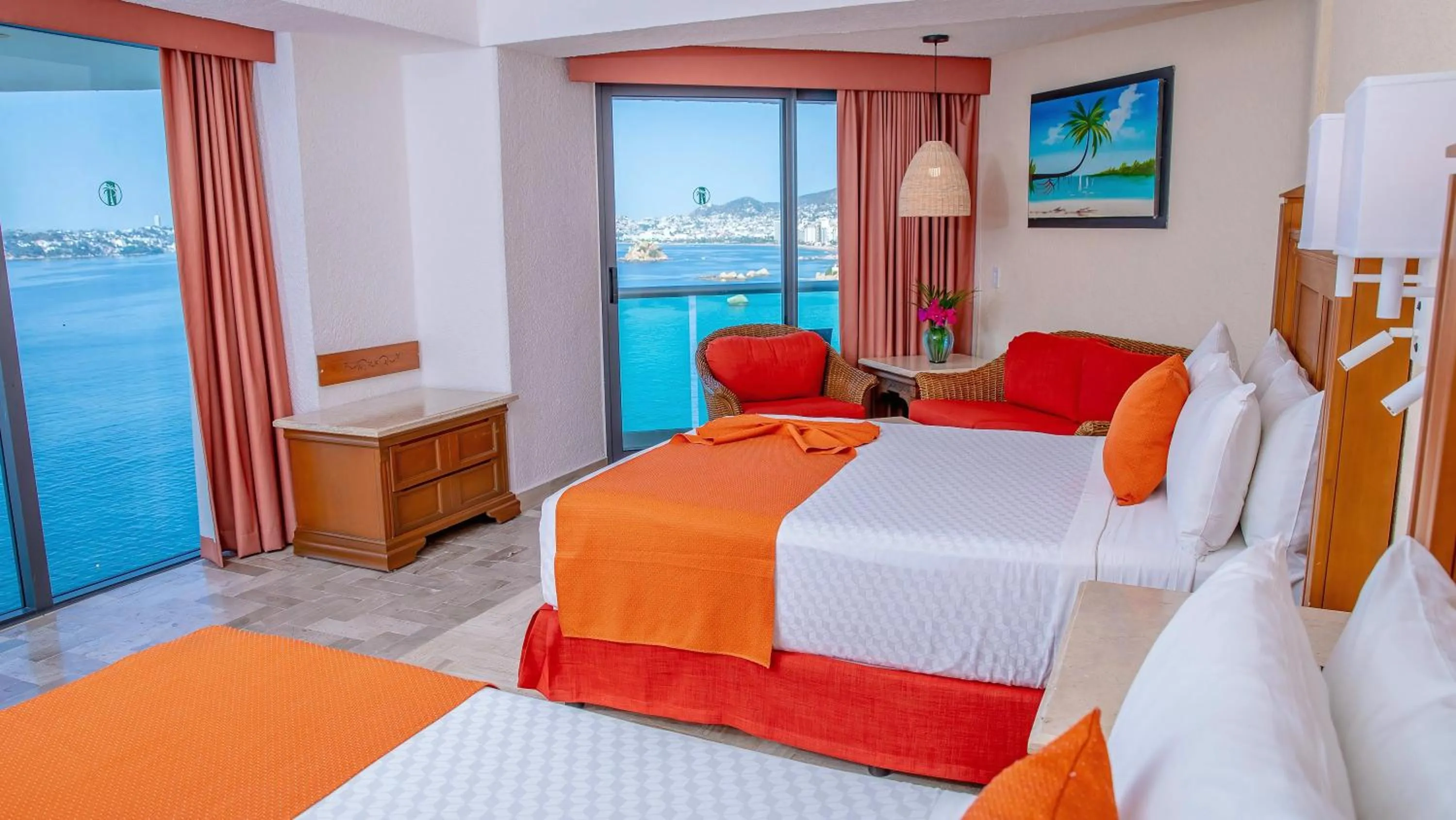 Sea view, Bed in Copacabana Beach Hotel Acapulco