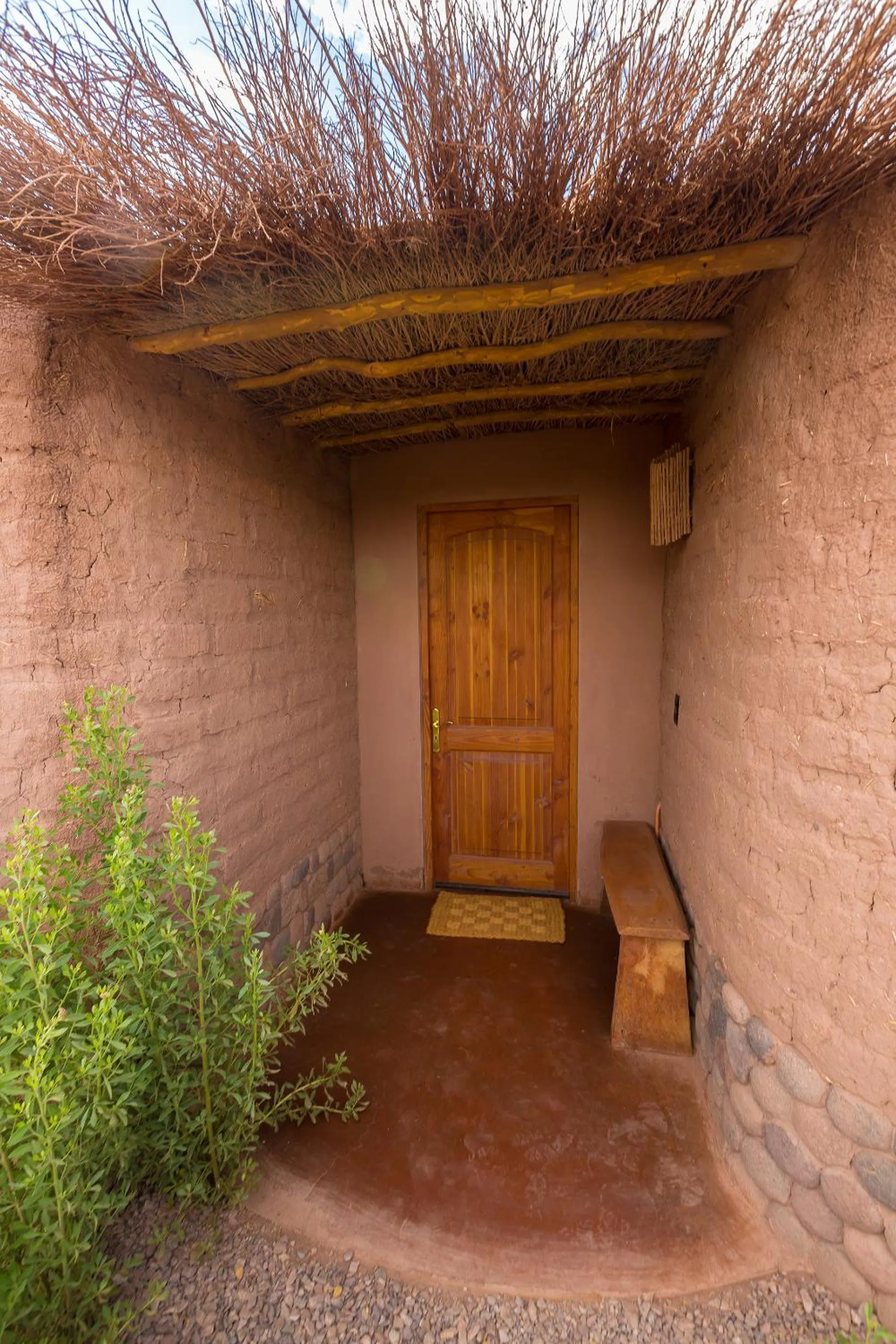 Facade/entrance in Eco-Lodge El Andinista