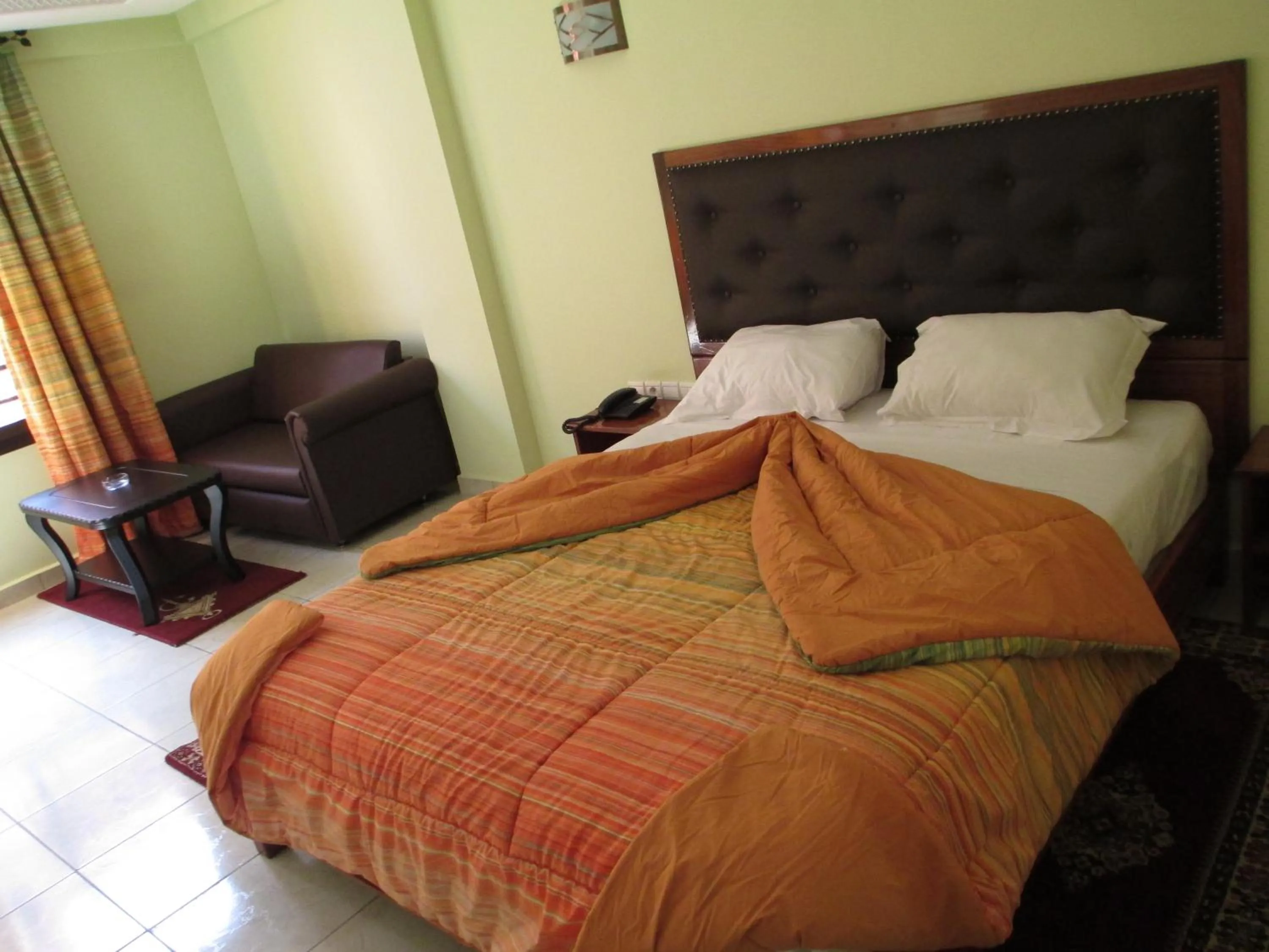 Photo of the whole room in Hotel Gomassine