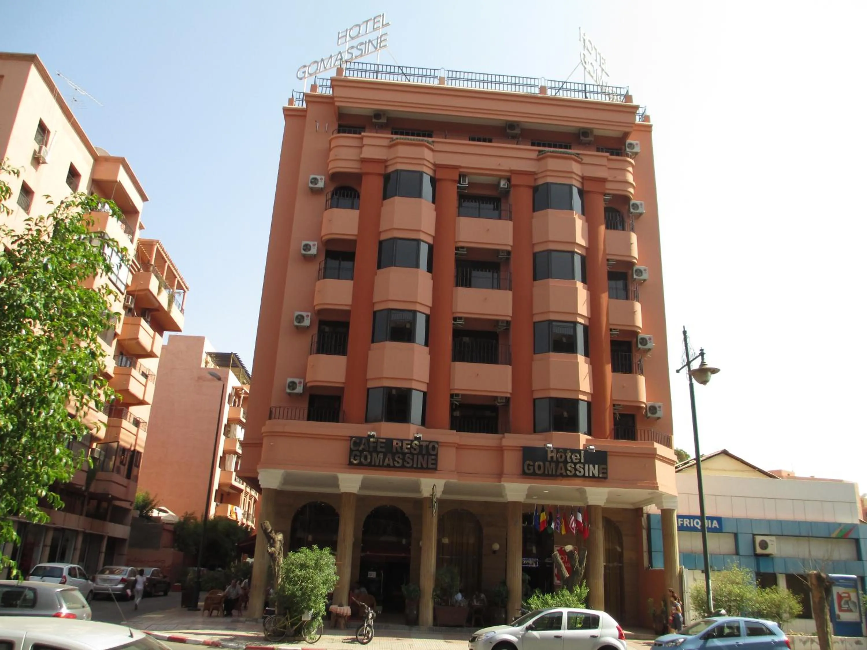 Property building in Hotel Gomassine