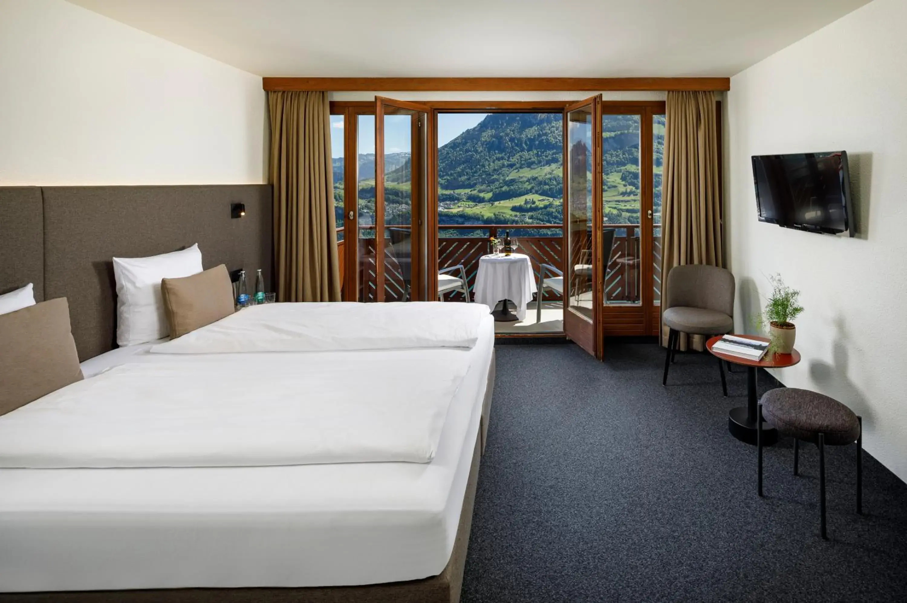 Double Room with Lake View in Hotel und Naturhaus Bellevue Double Room with Lake View in Hotel und Naturhaus Bellevue