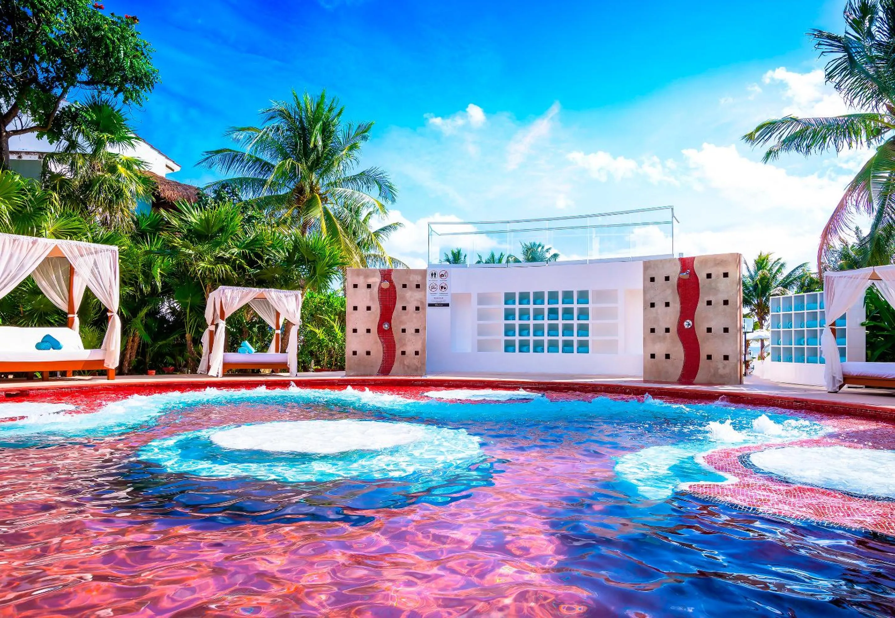 Hot Tub in Desire Riviera Maya Pearl Resort All Inclusive - Couples Only