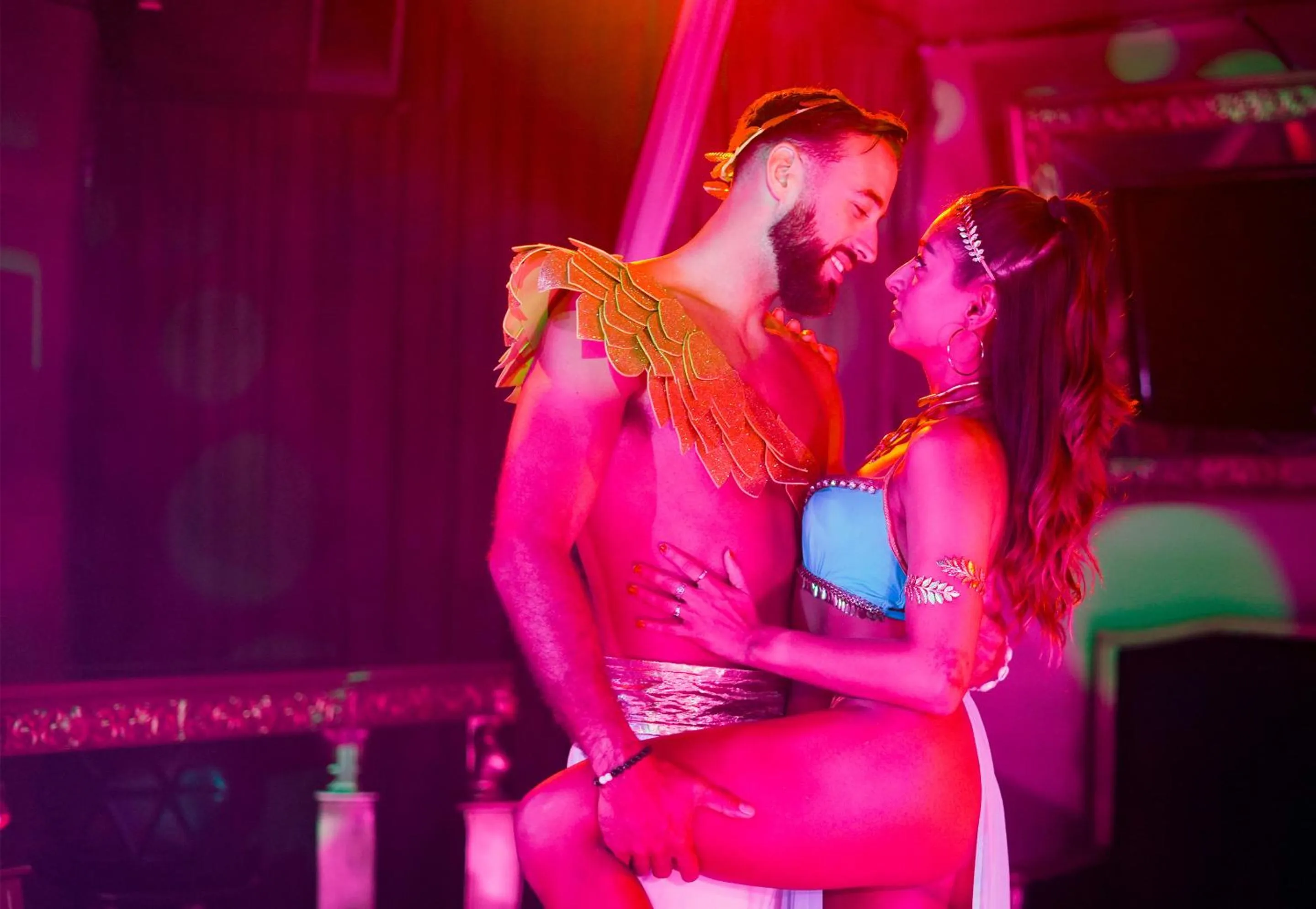 Entertainment in Desire Riviera Maya Pearl Resort All Inclusive - Couples Only