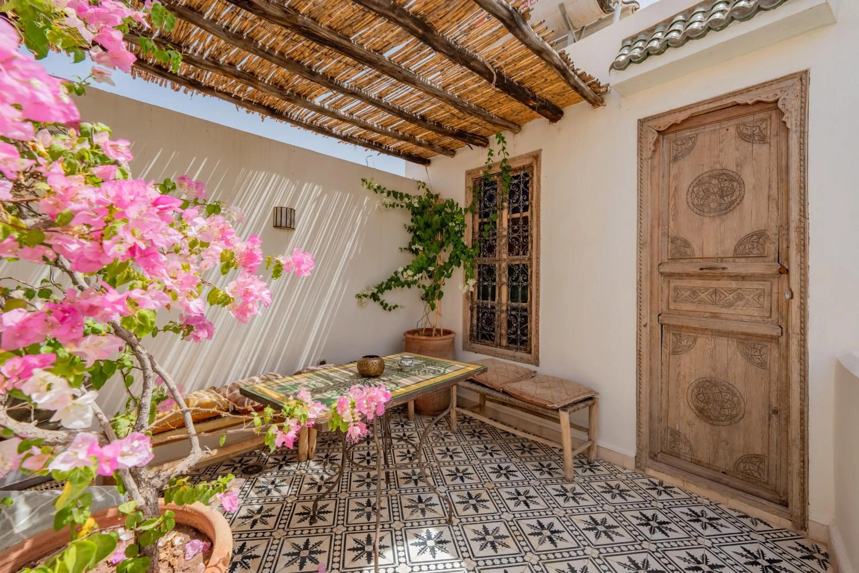 Balcony/Terrace in Riad Yamina52