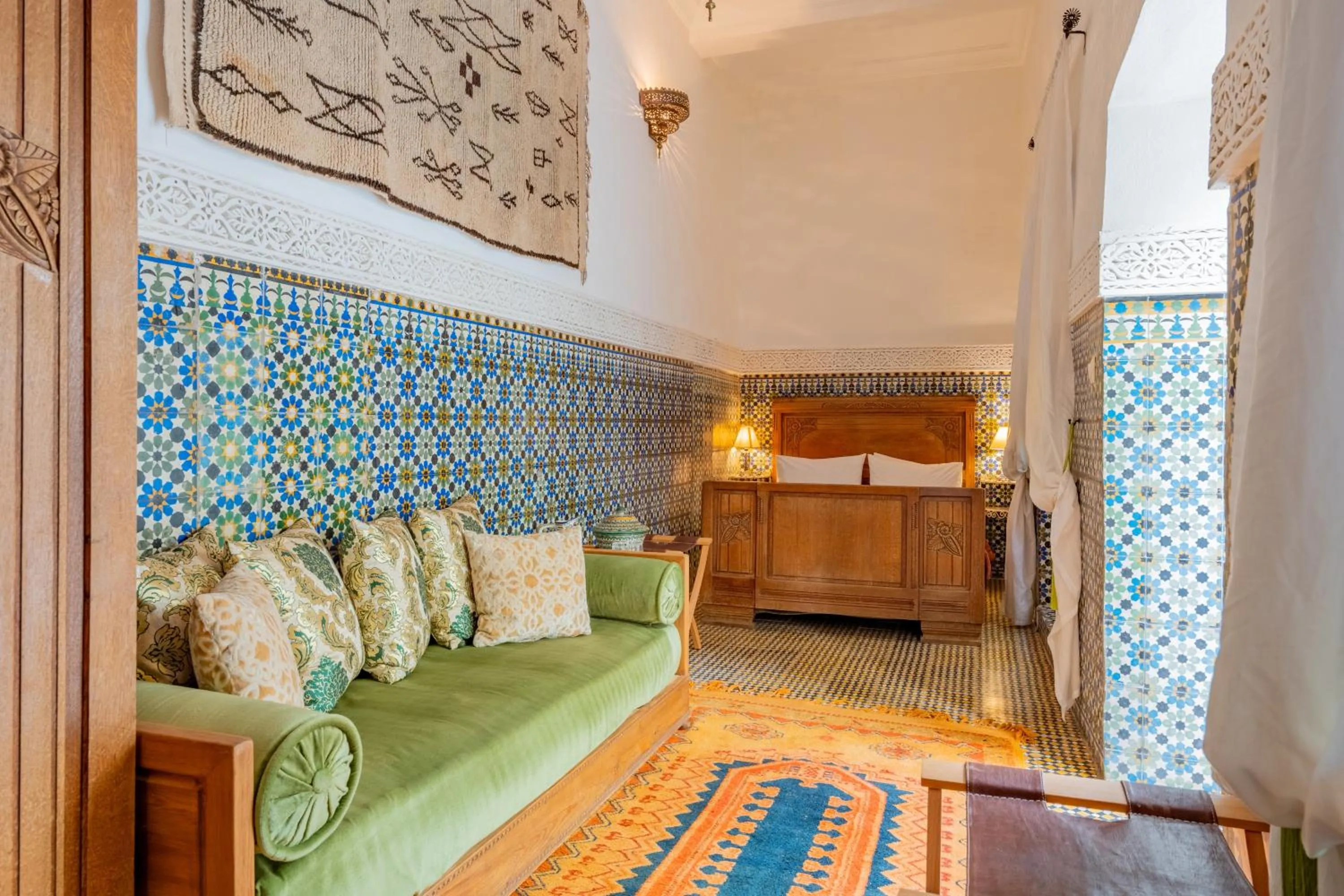 Photo of the whole room, Bed in Riad Yamina52