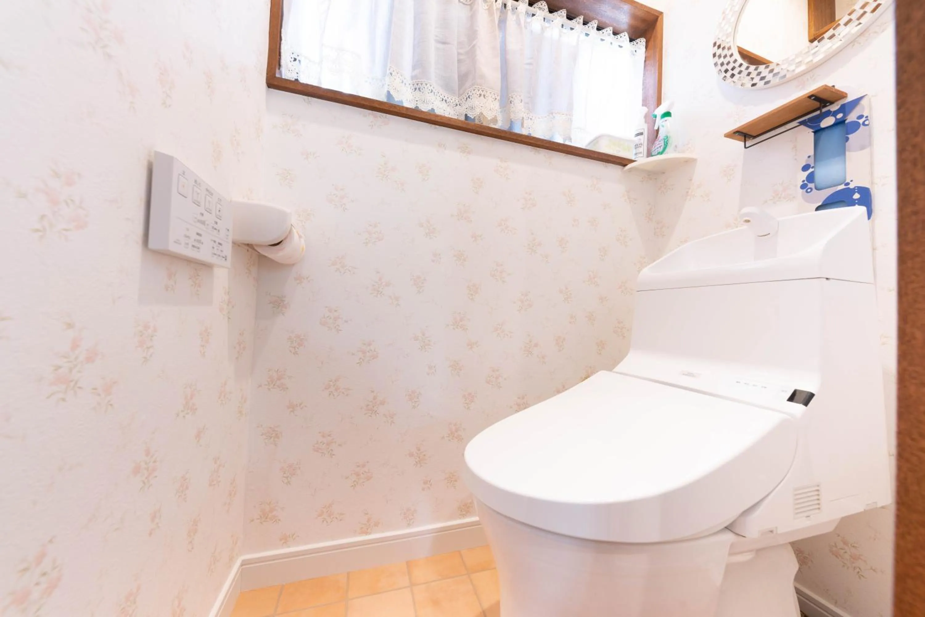 Toilet in 箱根湯本 川風荘 - Hakone Yumoto Kawakazesou