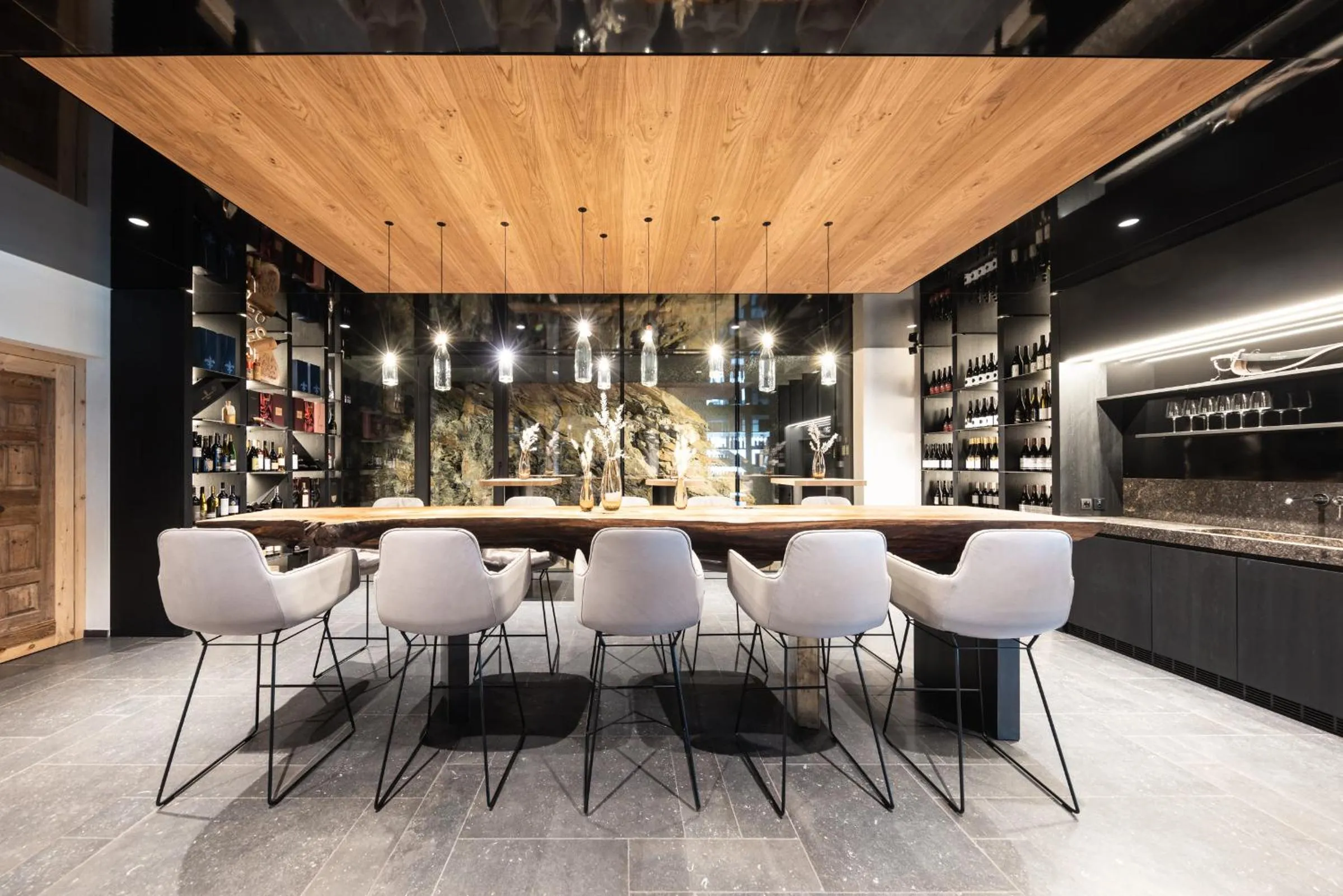 Restaurant/places to eat in Santre dolomythic home