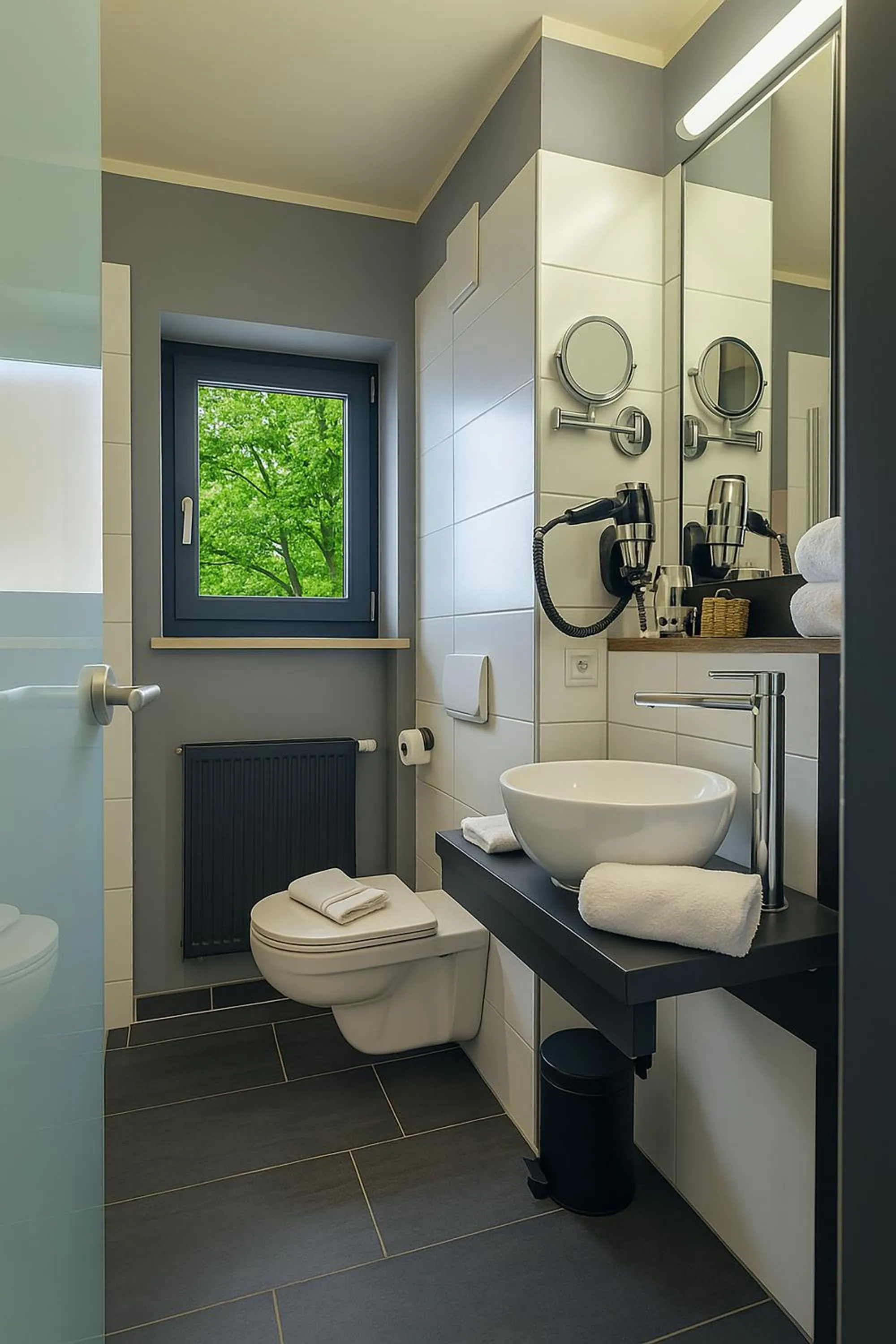 Toilet in Hotel Innsento - Health Campus Passau