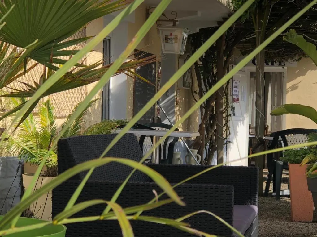 Facade/entrance in L' Auberge Campagnarde, Lourdes