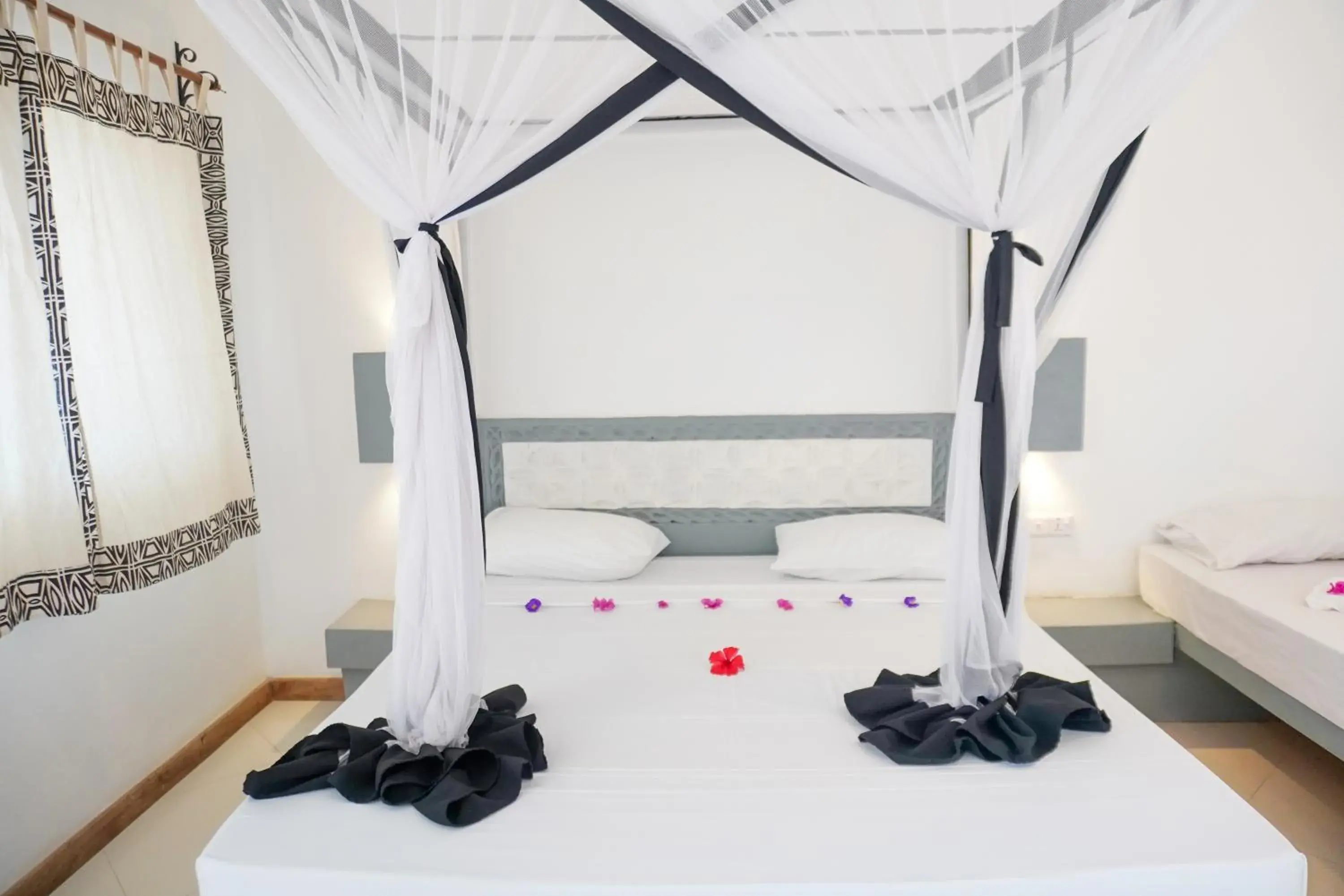 Double Room with Garden View in AHG Sun Bay Mlilile Beach Hotel Double Room with Garden View in AHG Sun Bay Mlilile Beach Hotel