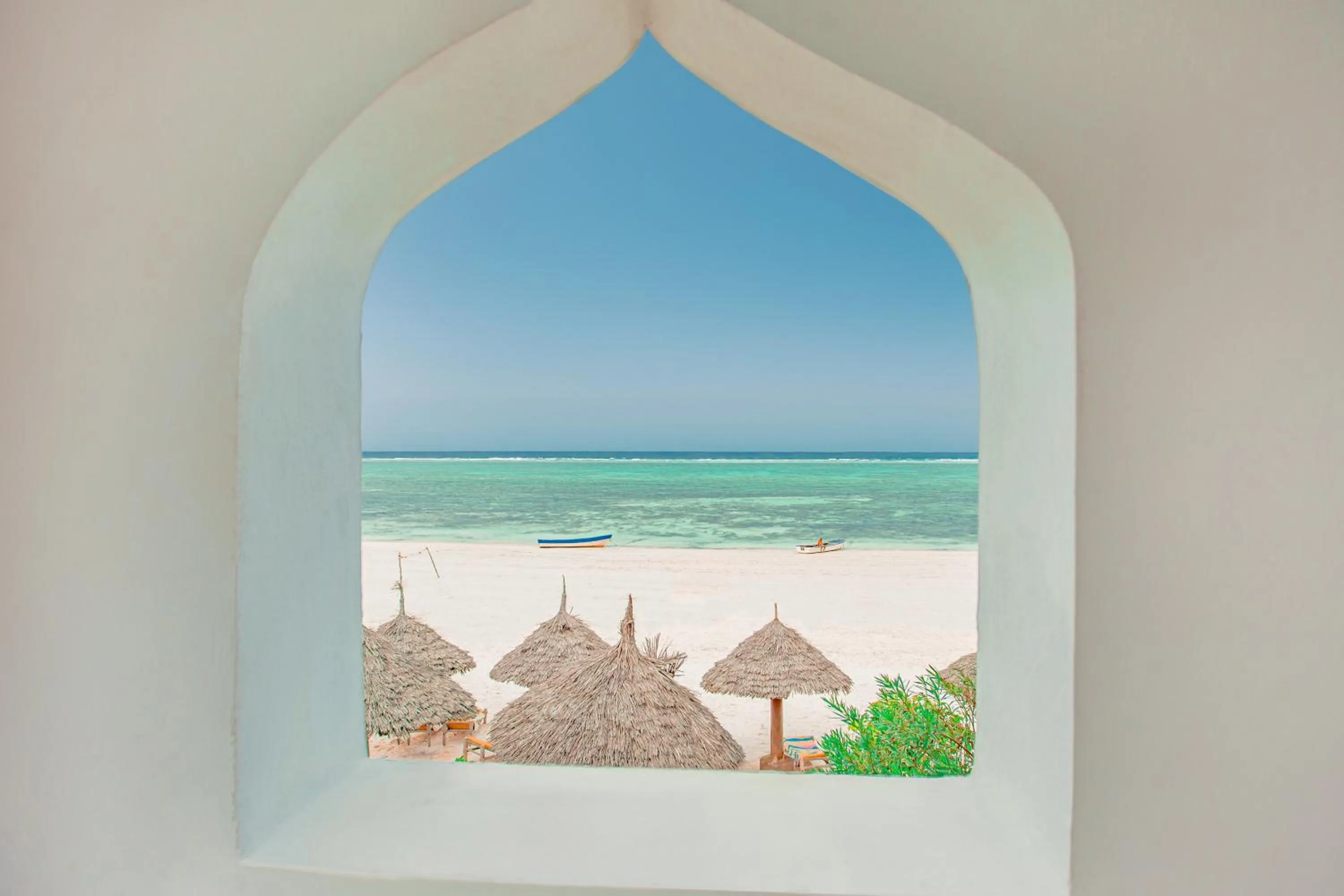 Beach in AHG Sun Bay Mlilile Beach Hotel