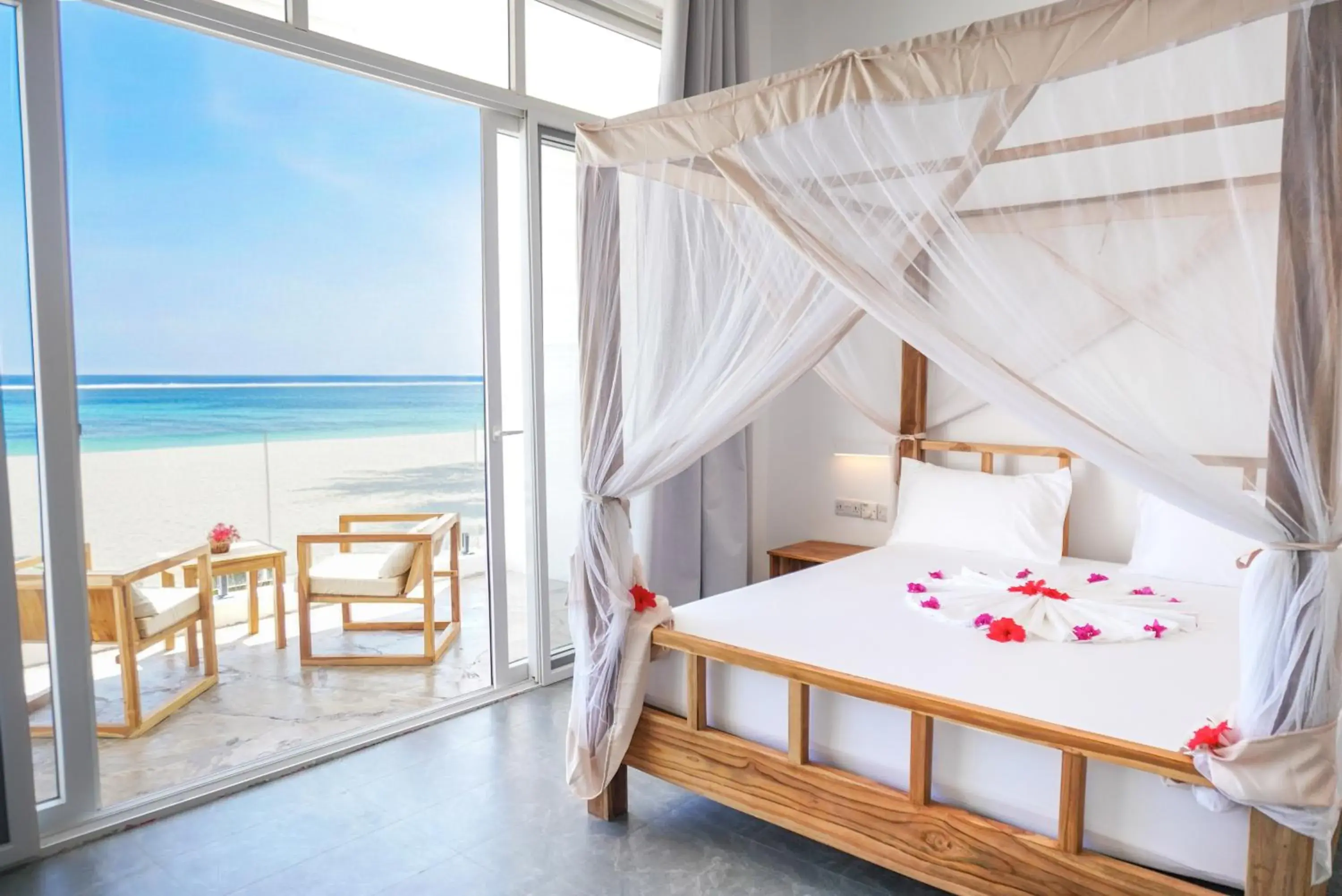 Junior Suite with Ocean View in AHG Sun Bay Mlilile Beach Hotel Junior Suite with Ocean View in AHG Sun Bay Mlilile Beach Hotel