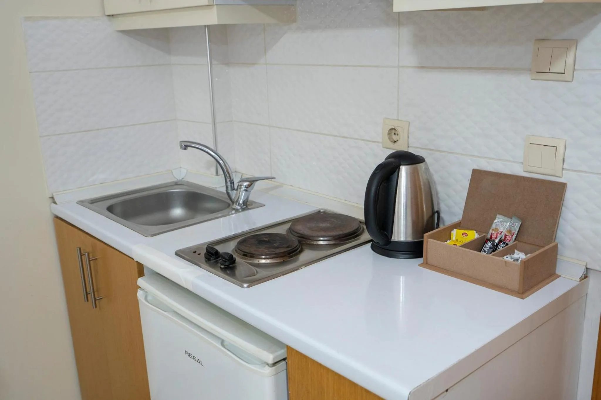 Coffee/tea facilities in Asteria House