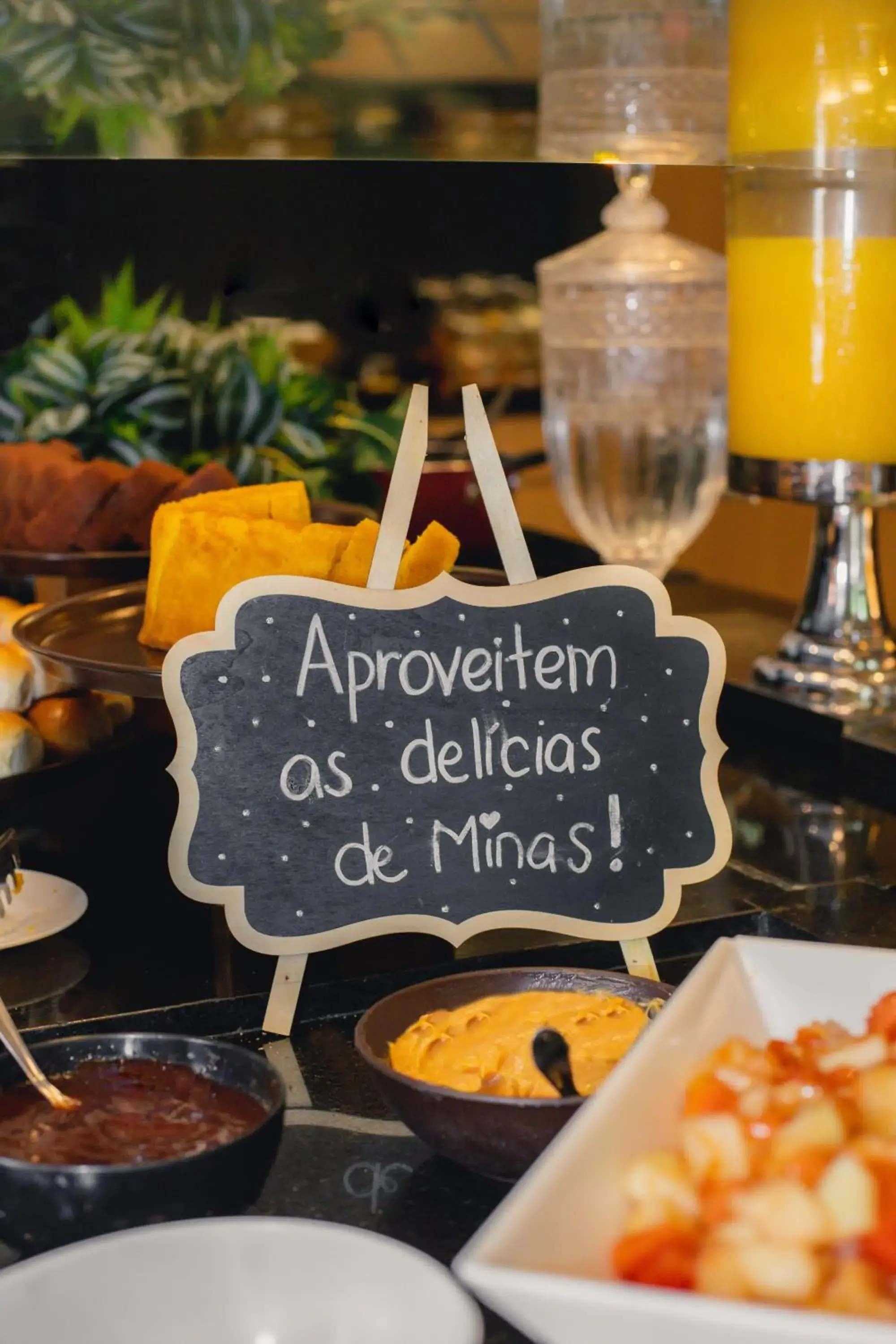 Restaurant/places to eat in ibis BH Afonso Pena Savassi Restaurant/places to eat in ibis BH Afonso Pena Savassi