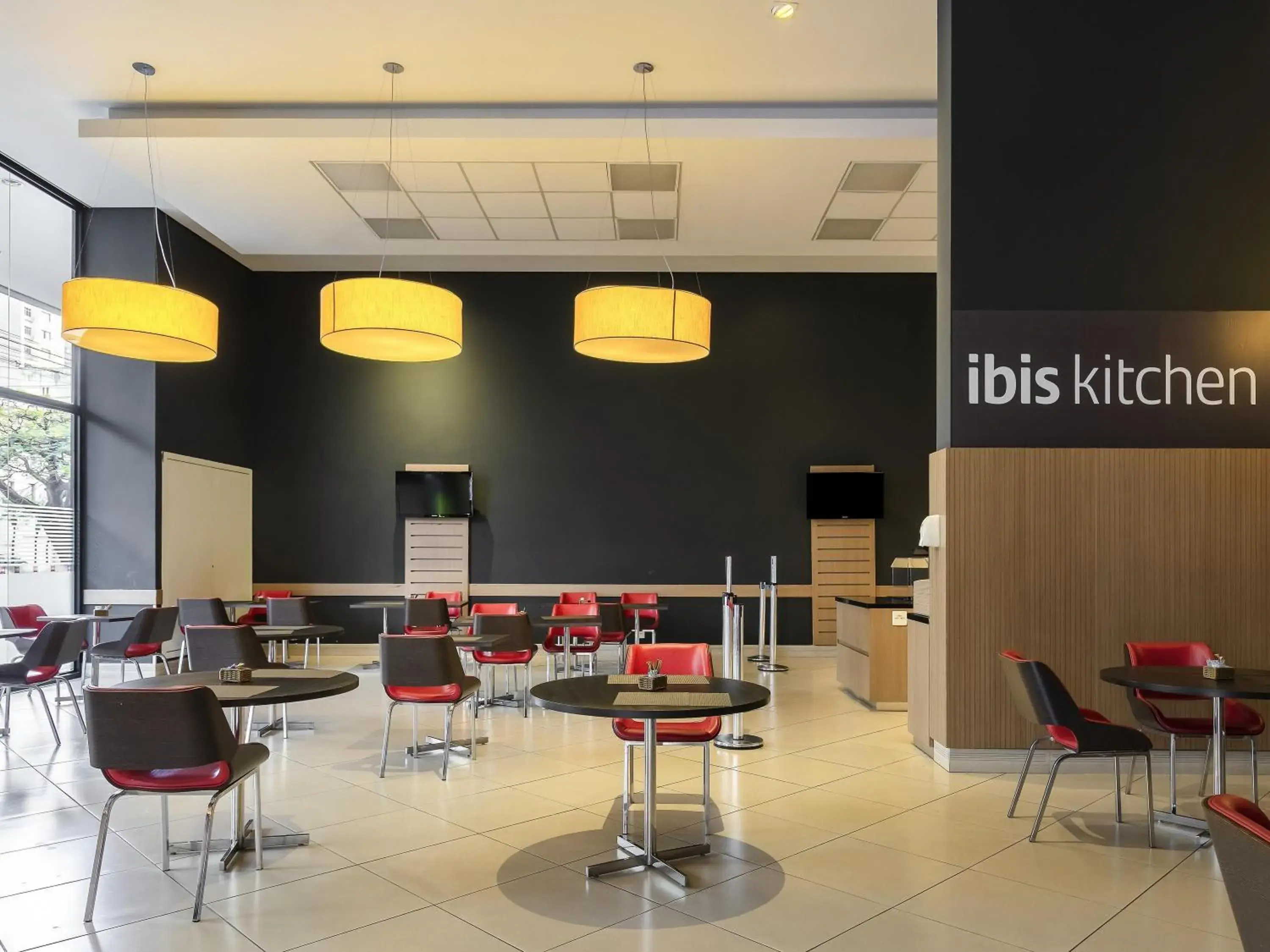 Restaurant/places to eat in ibis BH Afonso Pena Savassi Restaurant/places to eat in ibis BH Afonso Pena Savassi