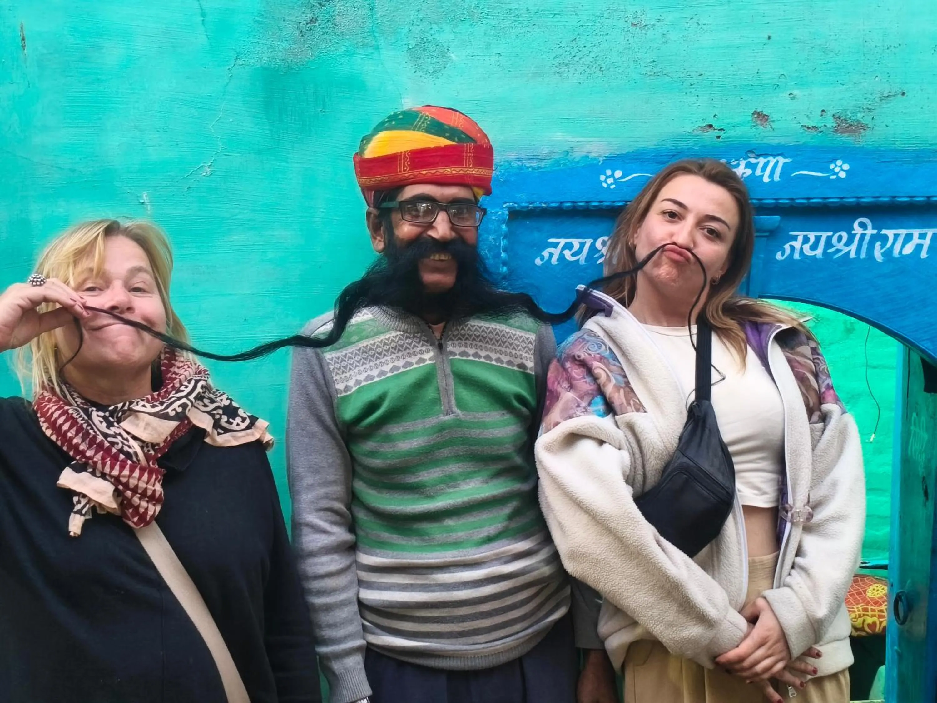 People in Hotel Tofu safari