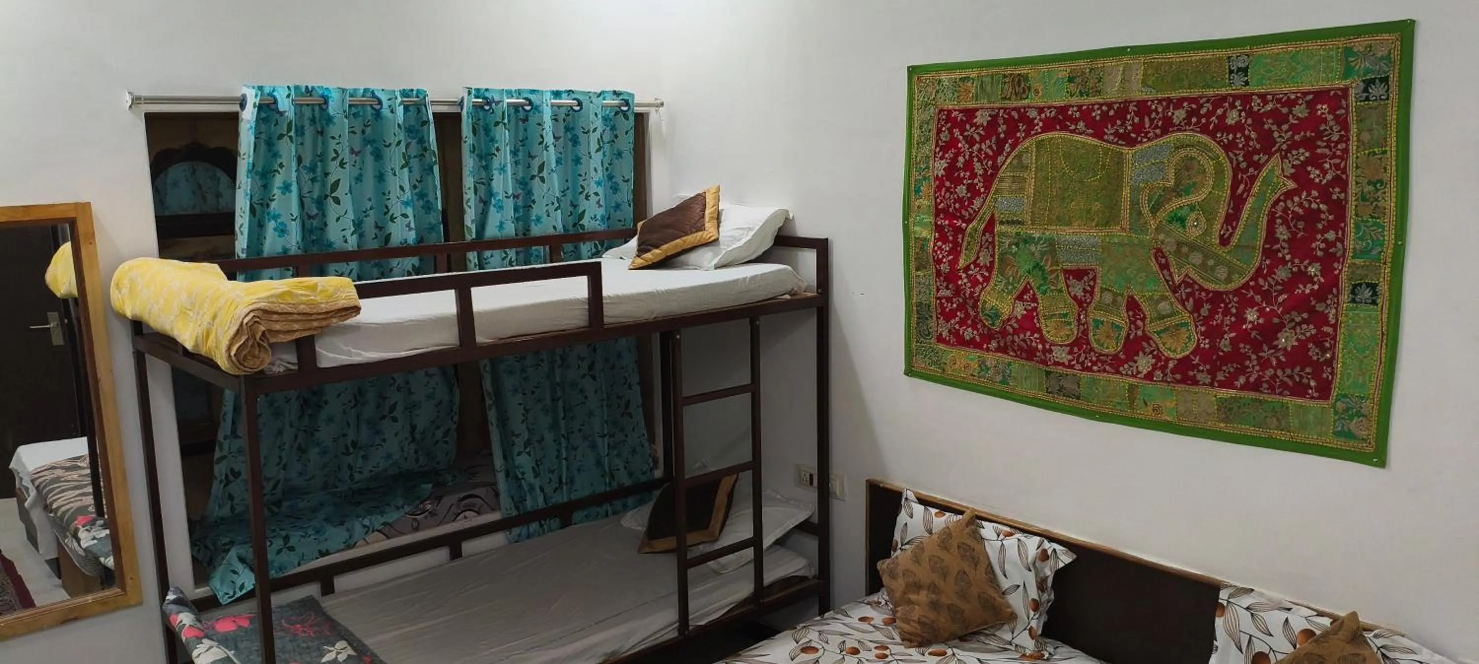 Bedroom, Bed in Hotel Tofu safari