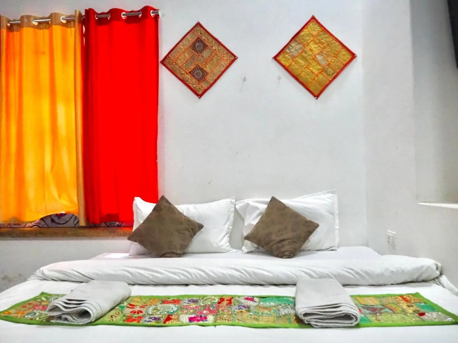 Bedroom, Bed in Hotel Tofu safari